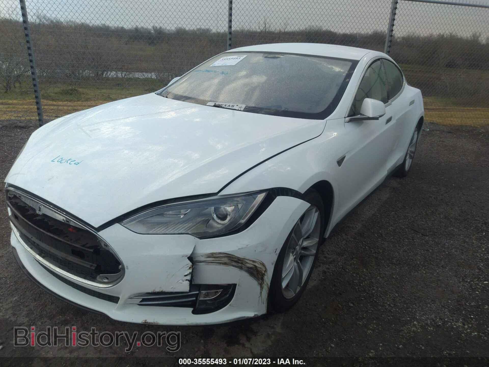 2014 TESLA MODEL S - VIN: 5YJSA1H16EFP40735 - Фото 2