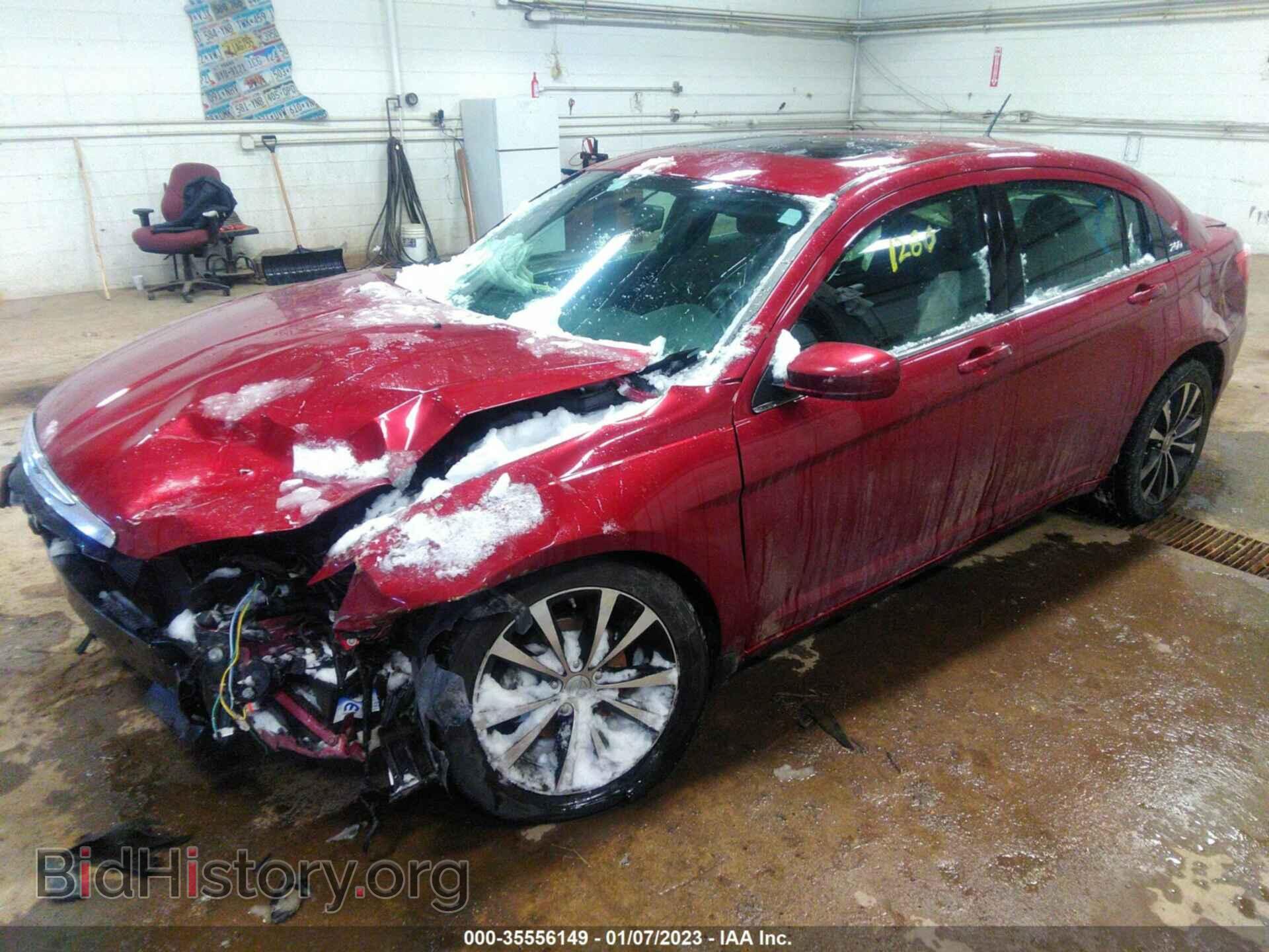 2014 CHRYSLER 200 - VIN: 1C3CCBBG0EN198880 - Фото 2