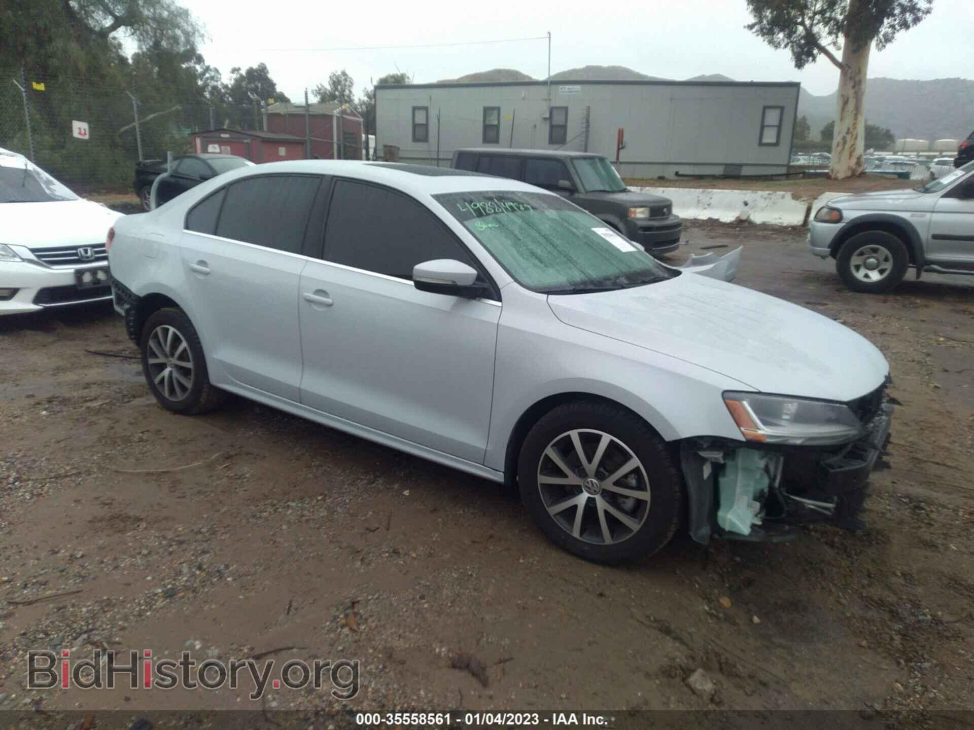 Фотография 3VWDB7AJ8HM312956 - VOLKSWAGEN JETTA 2017