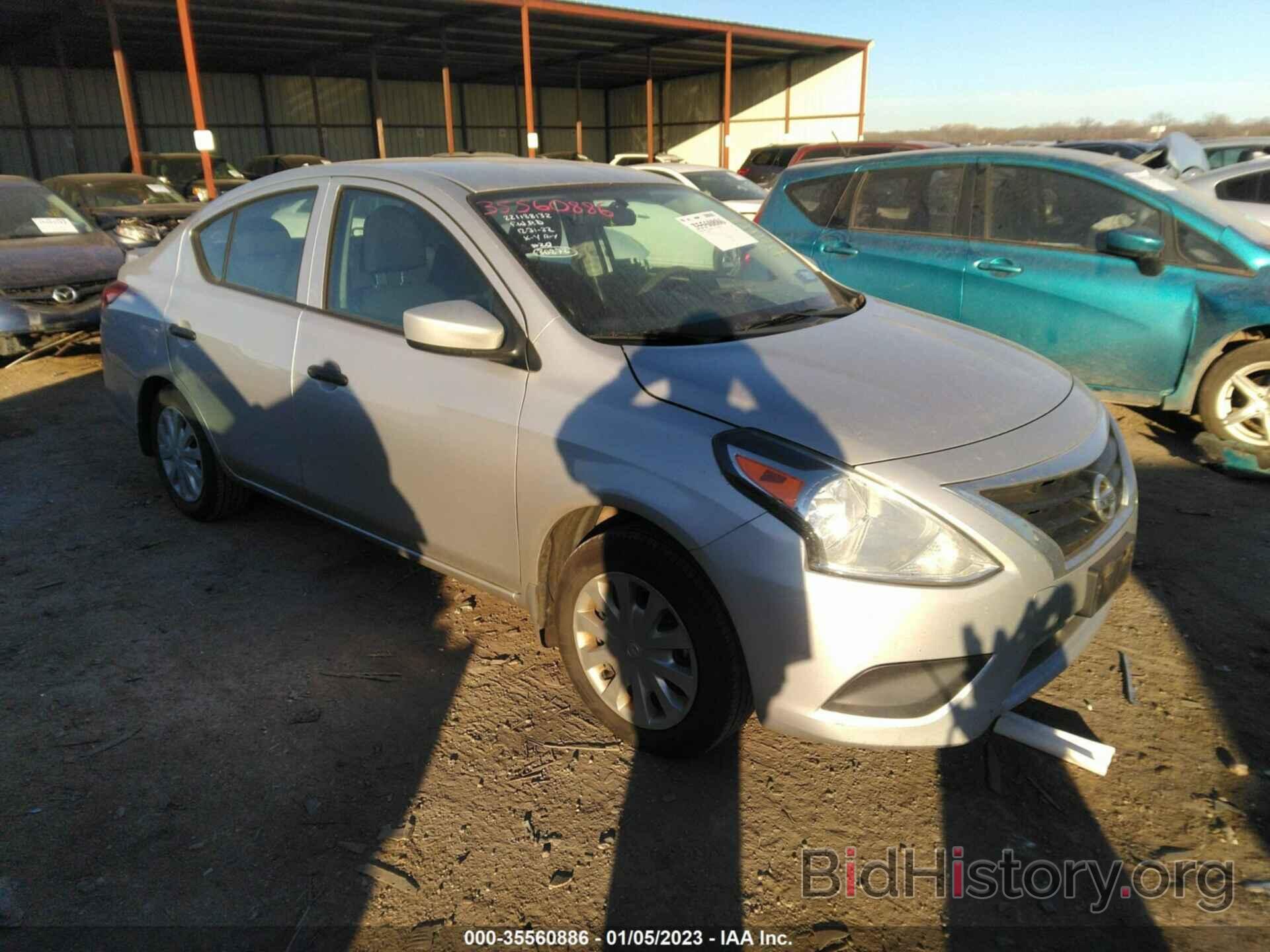 Photo 3N1CN7AP4KL864061 - NISSAN VERSA SEDAN 2019