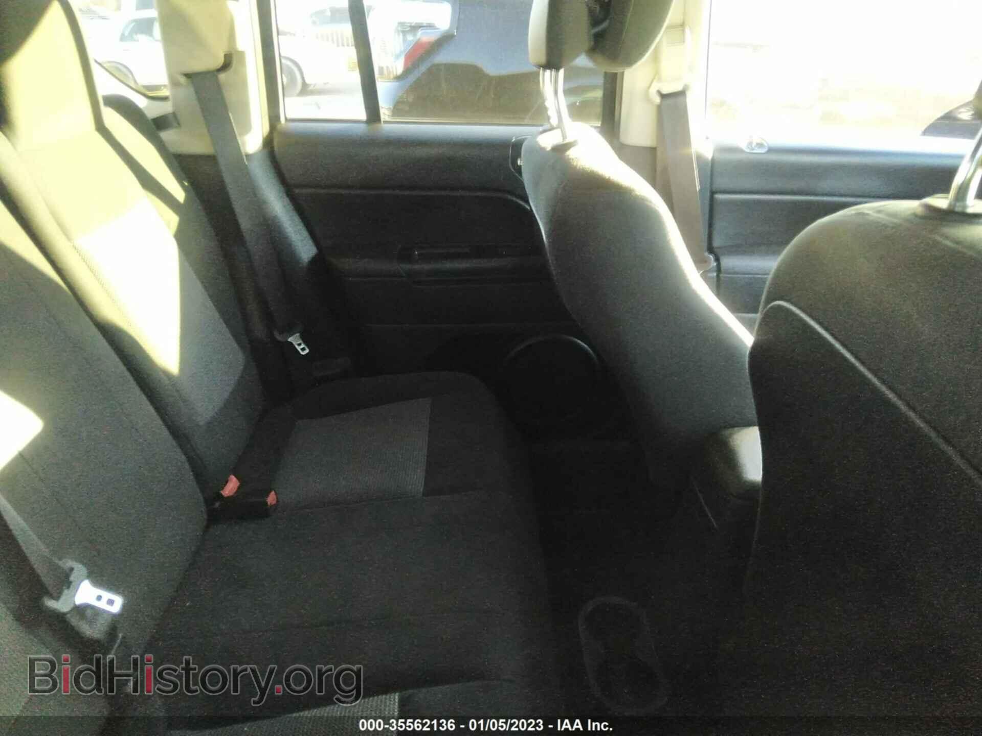 2016 JEEP COMPASS - VIN: 1C4NJCBA5GD615771 - Фото 8