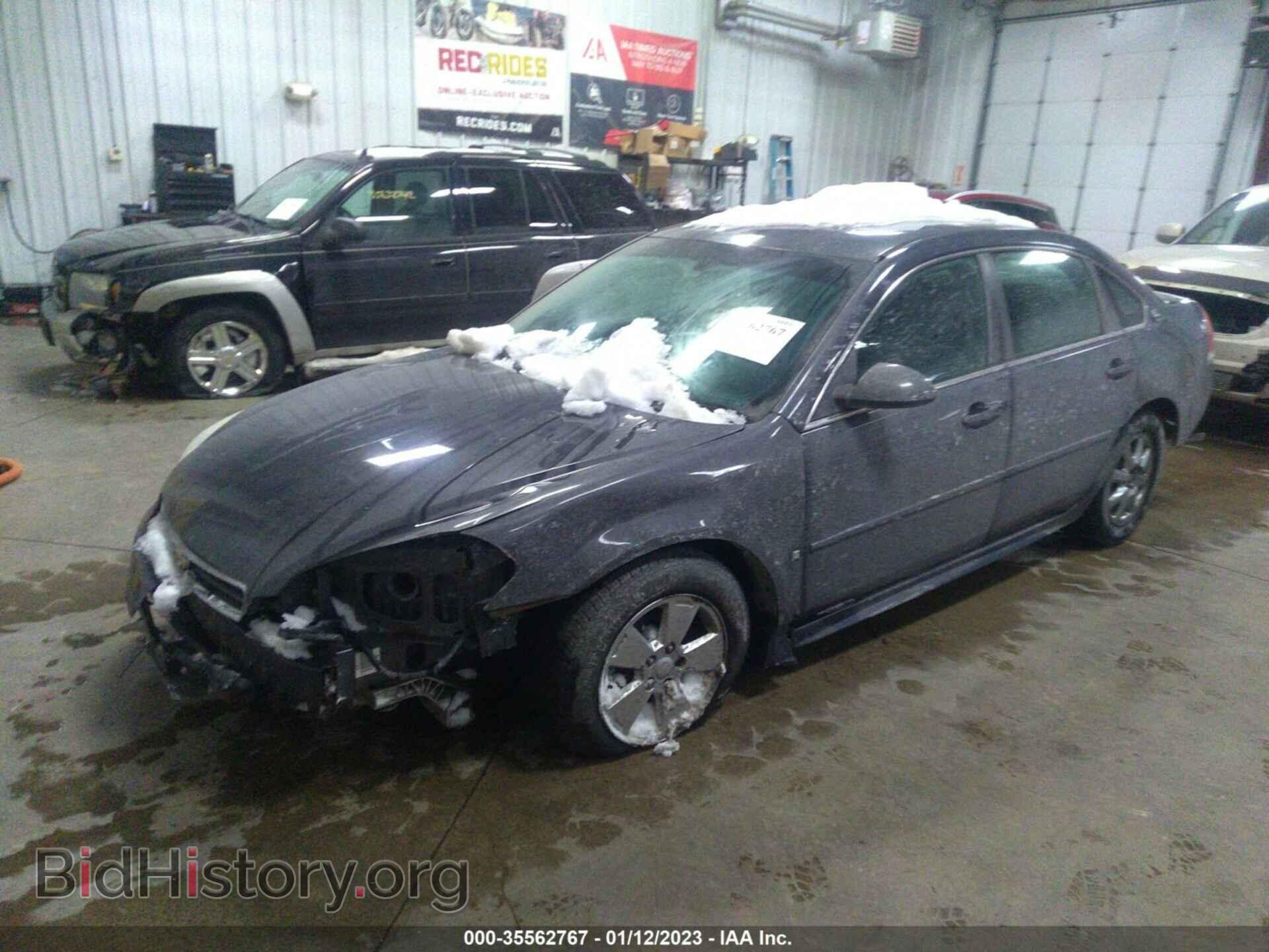 2009 CHEVROLET IMPALA - VIN: 2G1WT57N191172435 - Фото 2