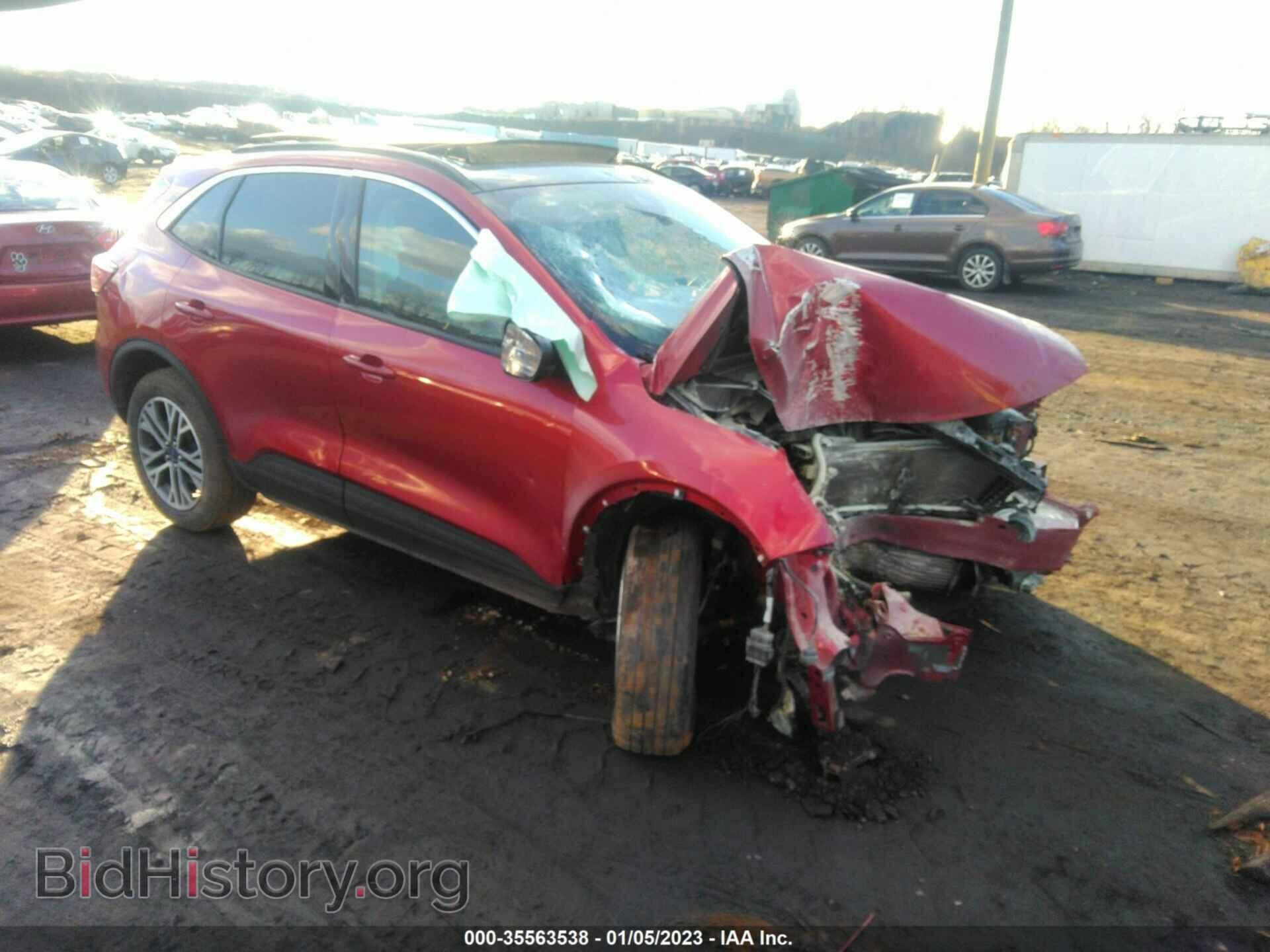 Photo 1FMCU9H92LUA63165 - FORD ESCAPE 2020
