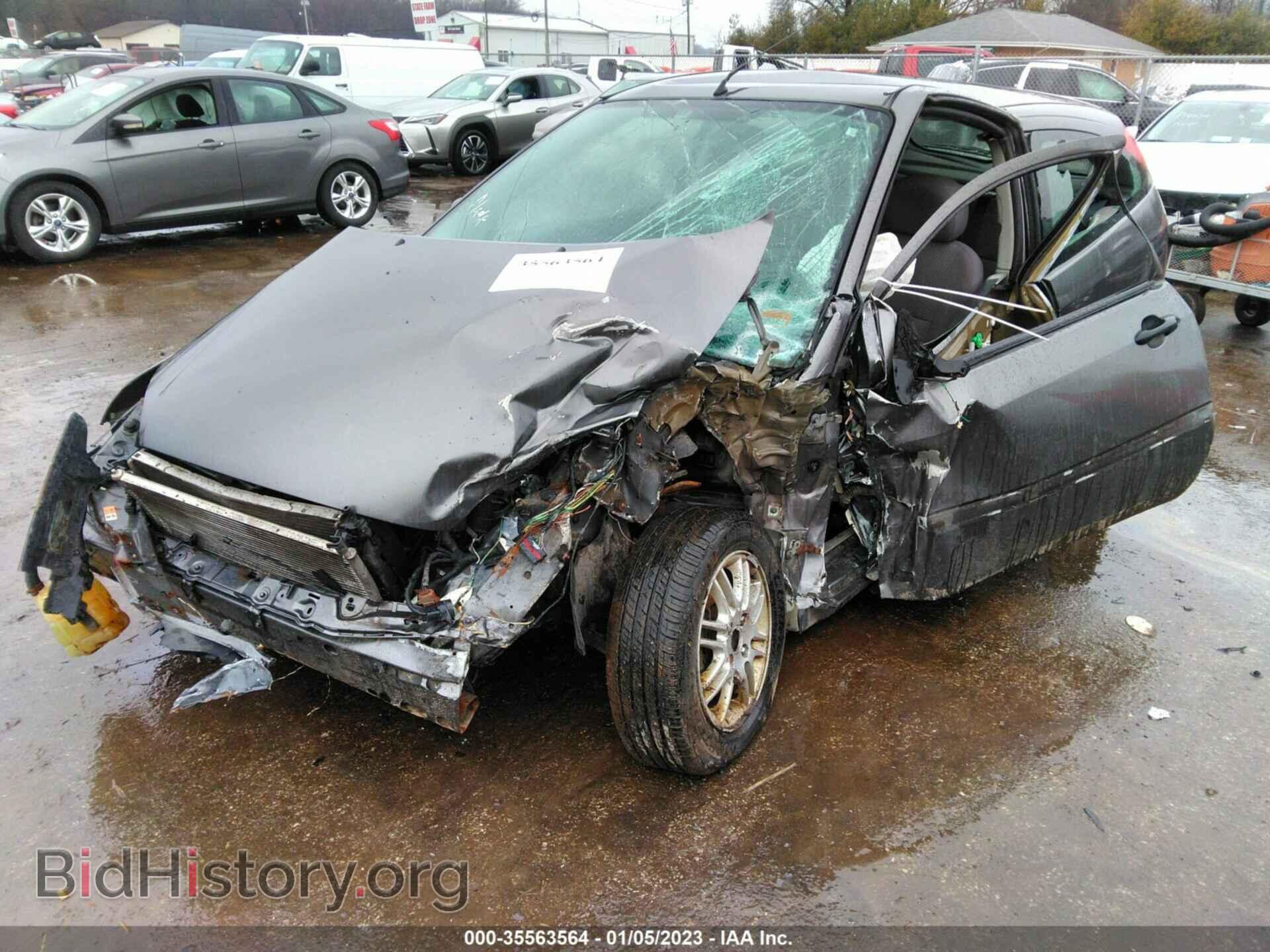 2007 FORD FOCUS - VIN: 1FAFP31N47W274736 - Photo 2