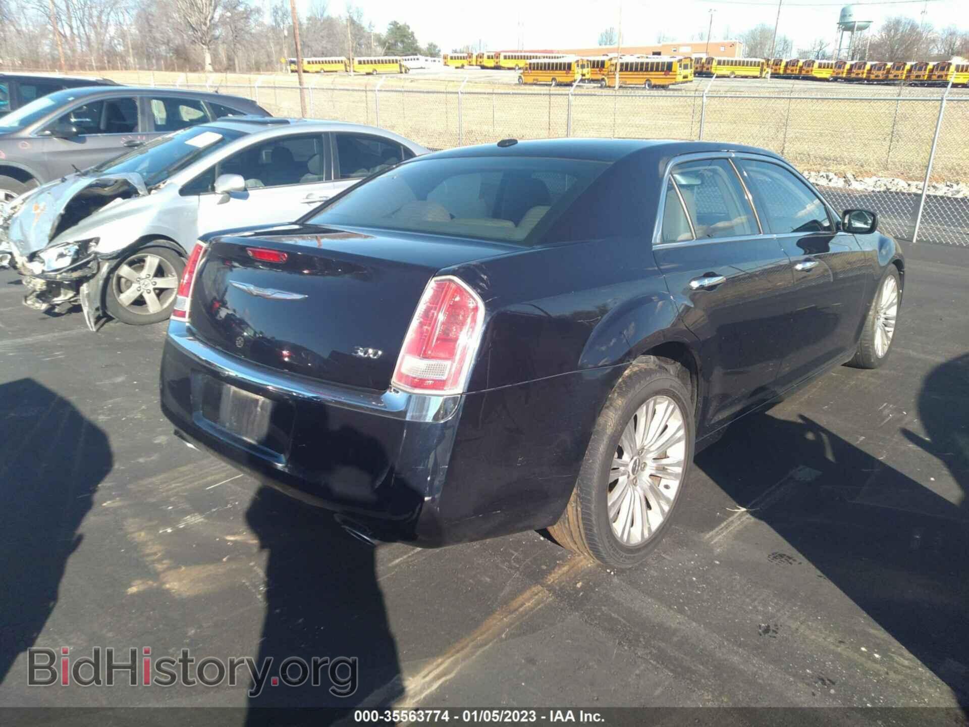 2012 CHRYSLER 300 - VIN: 2C3CCACG2CH274386 - Фото 4