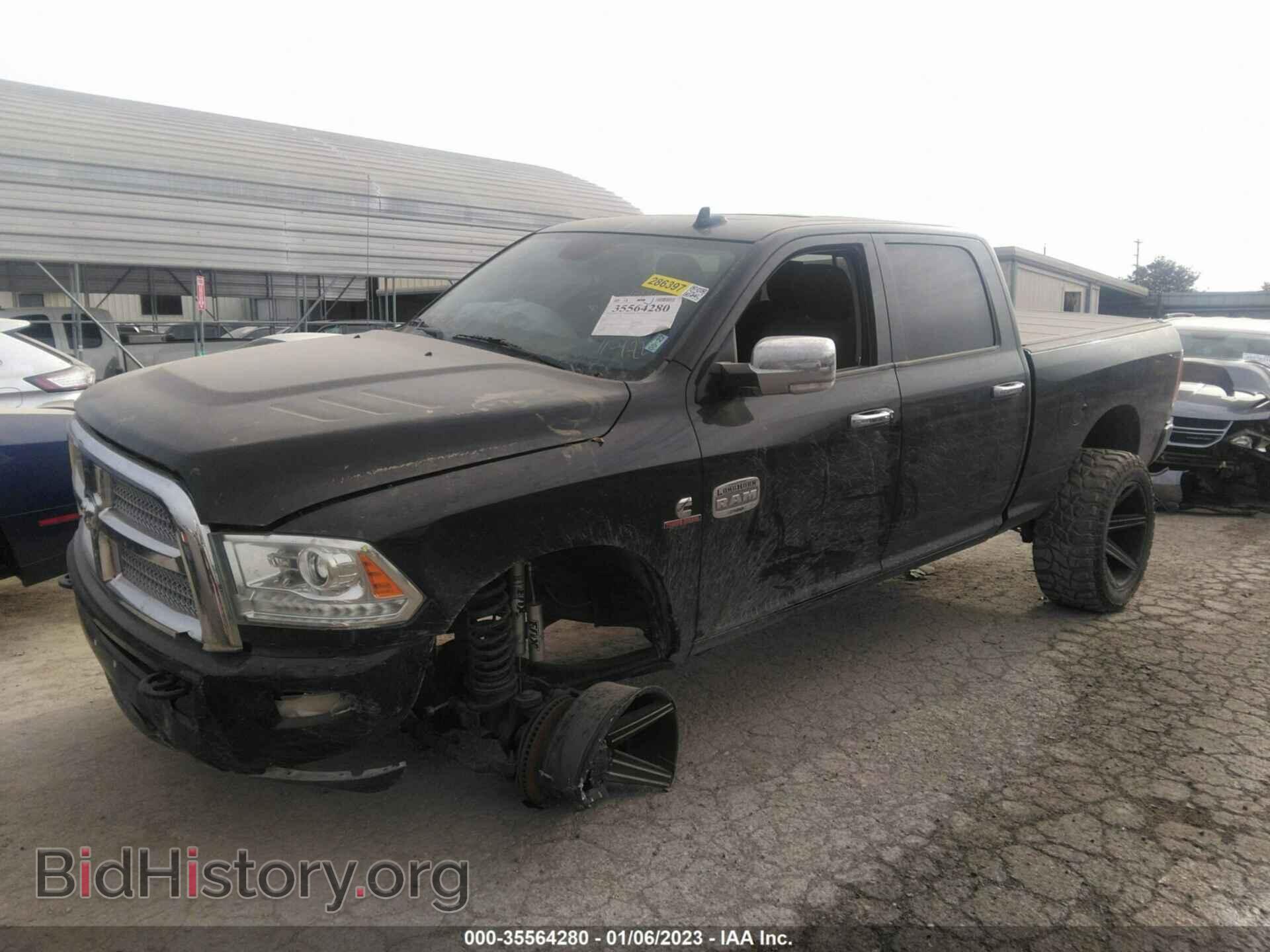 2015 RAM 2500 - VIN: 3C6UR5GL5FG570690 - Фото 2