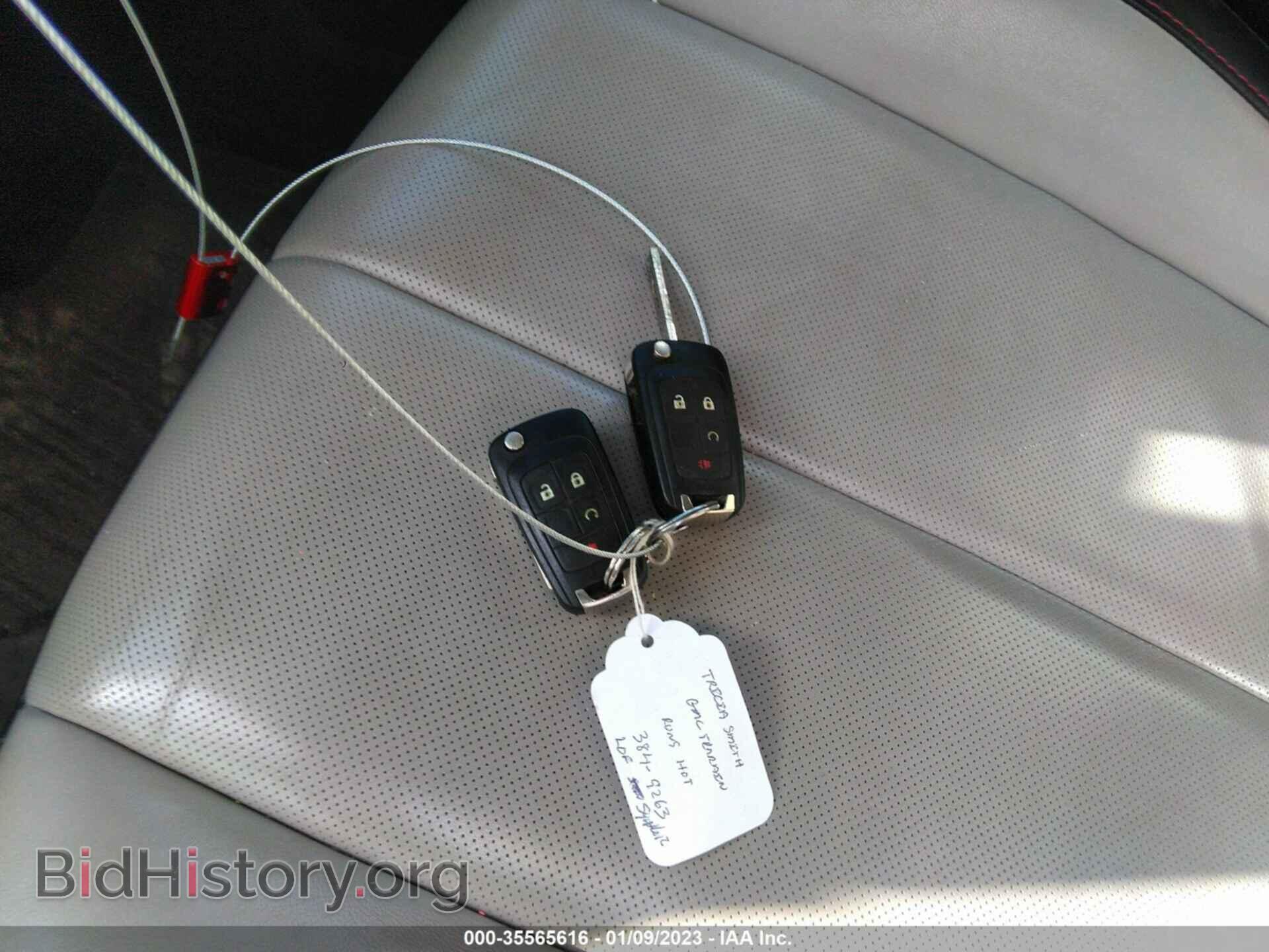 2011 GMC TERRAIN - VIN: 2CTFLVEC0B6245901 - Photo 11