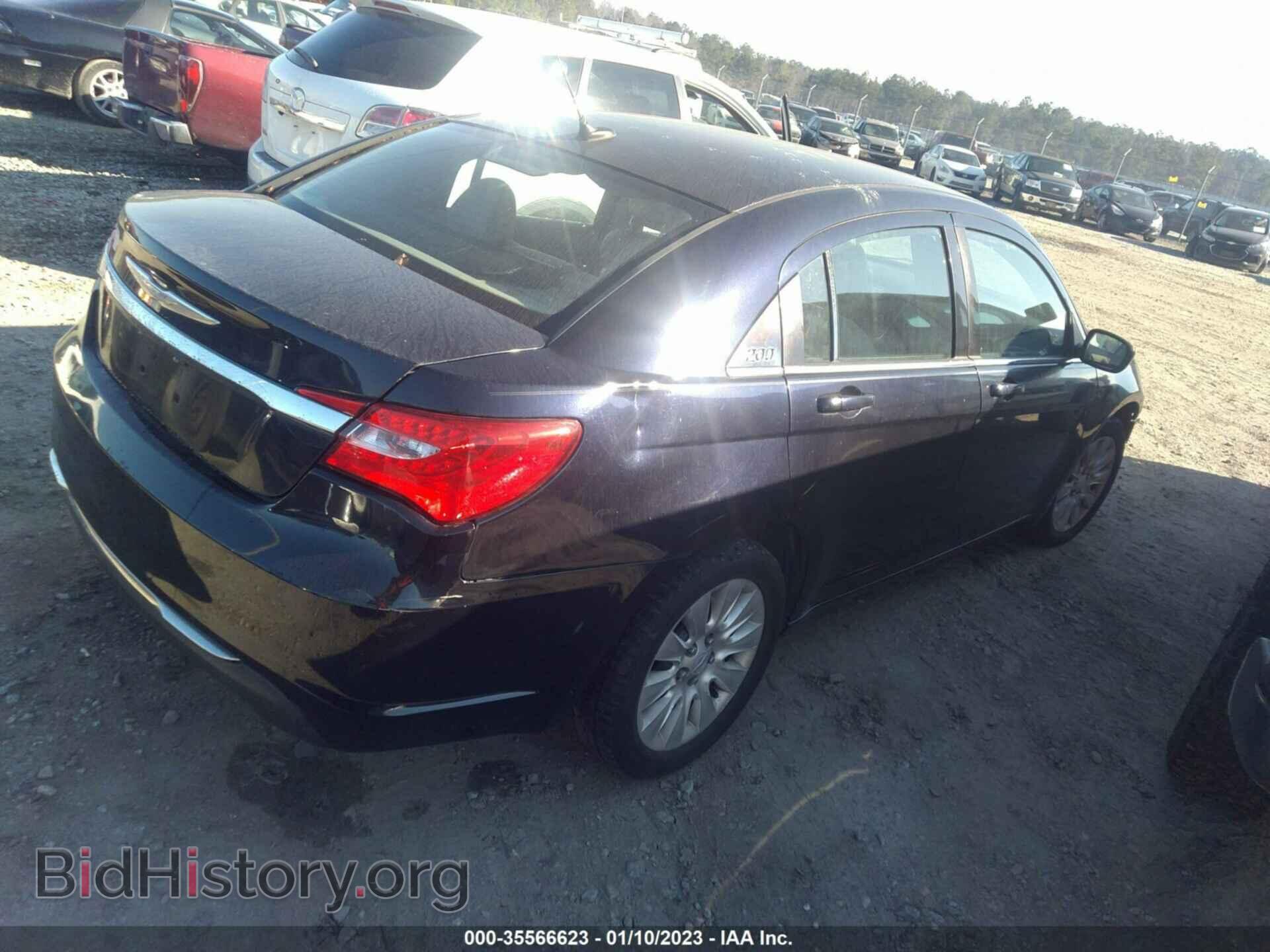 2012 CHRYSLER 200 - VIN: 1C3CCBAB8CN125484 - Фото 4