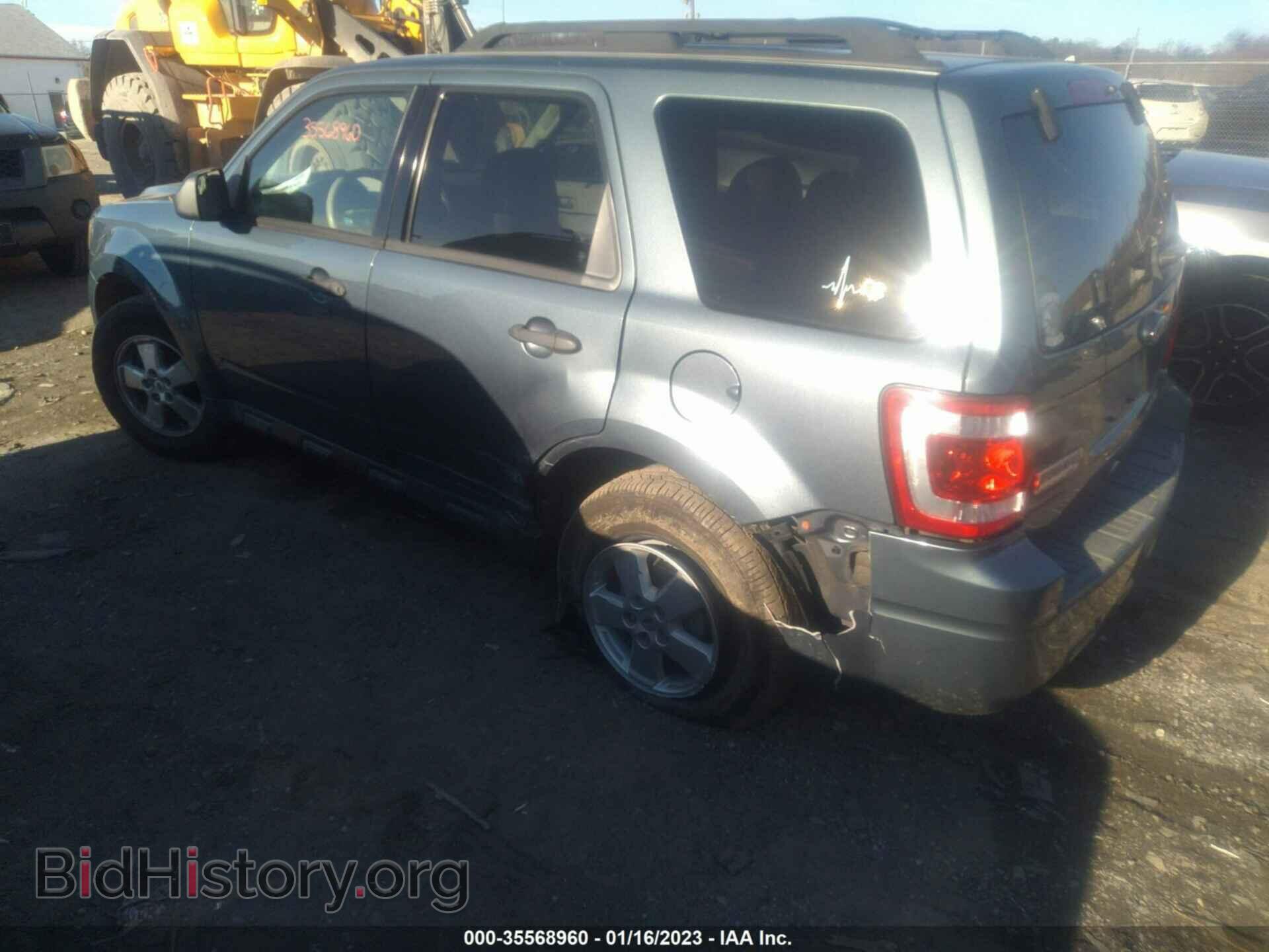 2010 FORD ESCAPE - VIN: 1FMCU9D77AKC46686 - Фото 3