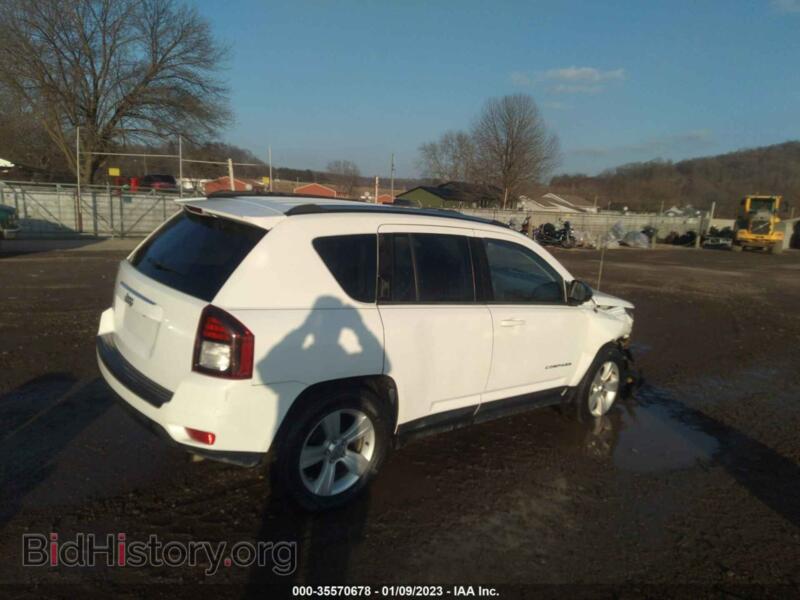 2014 Jeep COMPASS (VIN 1C4NJDBB7ED809424) — photo 4 of 16