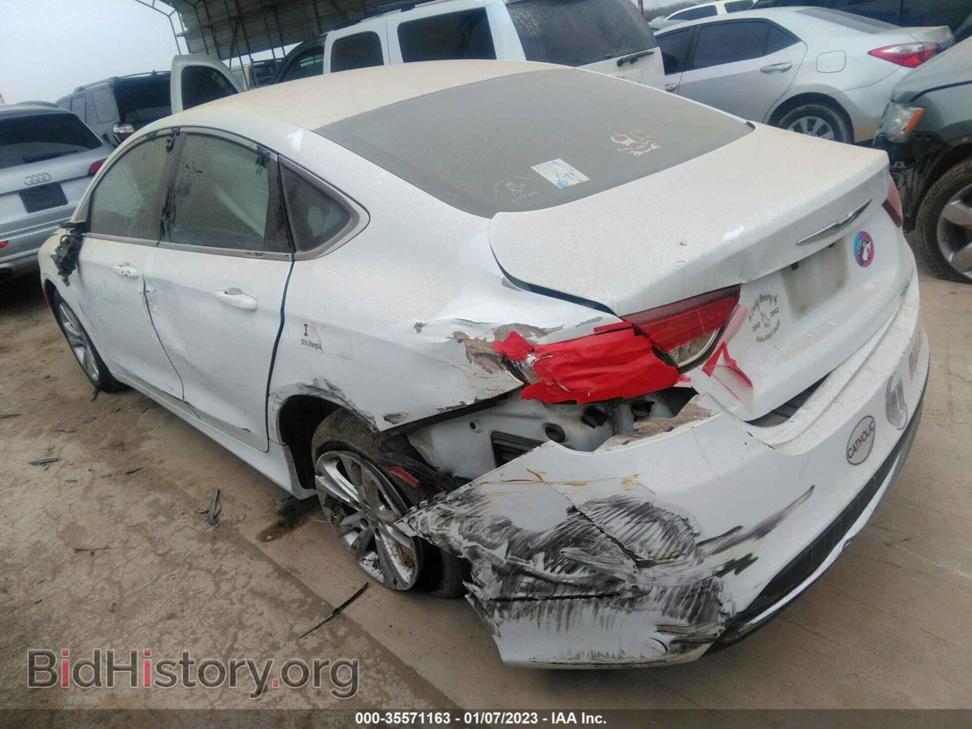 2015 CHRYSLER 200 - VIN: 1C3CCCABXFN502049 - Фото 3