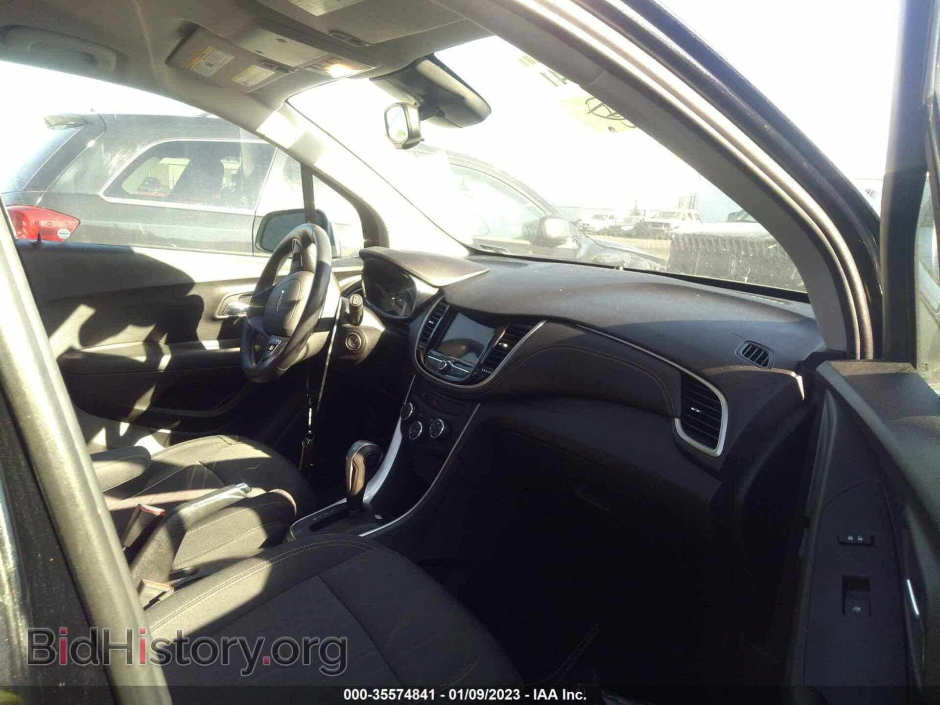 2019 CHEVROLET TRAX - VIN: 3GNCJPSB3KL311422 - Photo 5