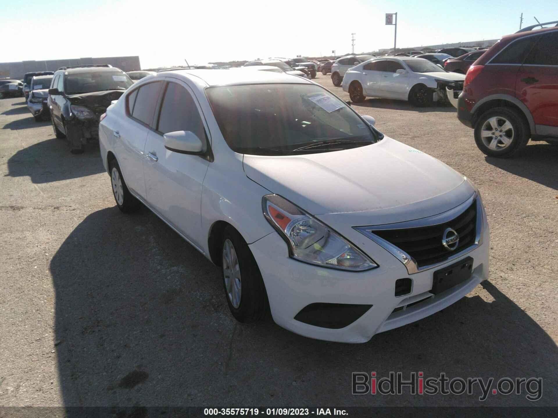 Photo 3N1CN7AP8KL874642 - NISSAN VERSA SEDAN 2019