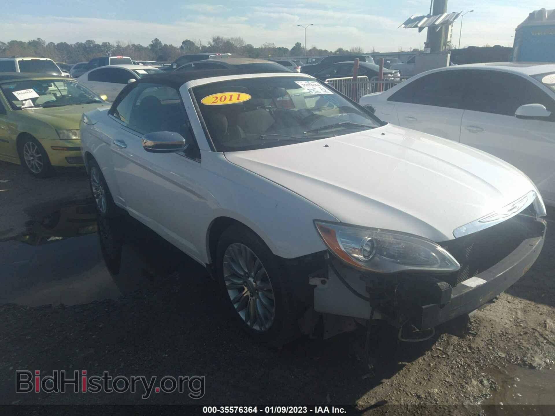 Photo 1C3BC7EG8BN615145 - CHRYSLER 200 2011