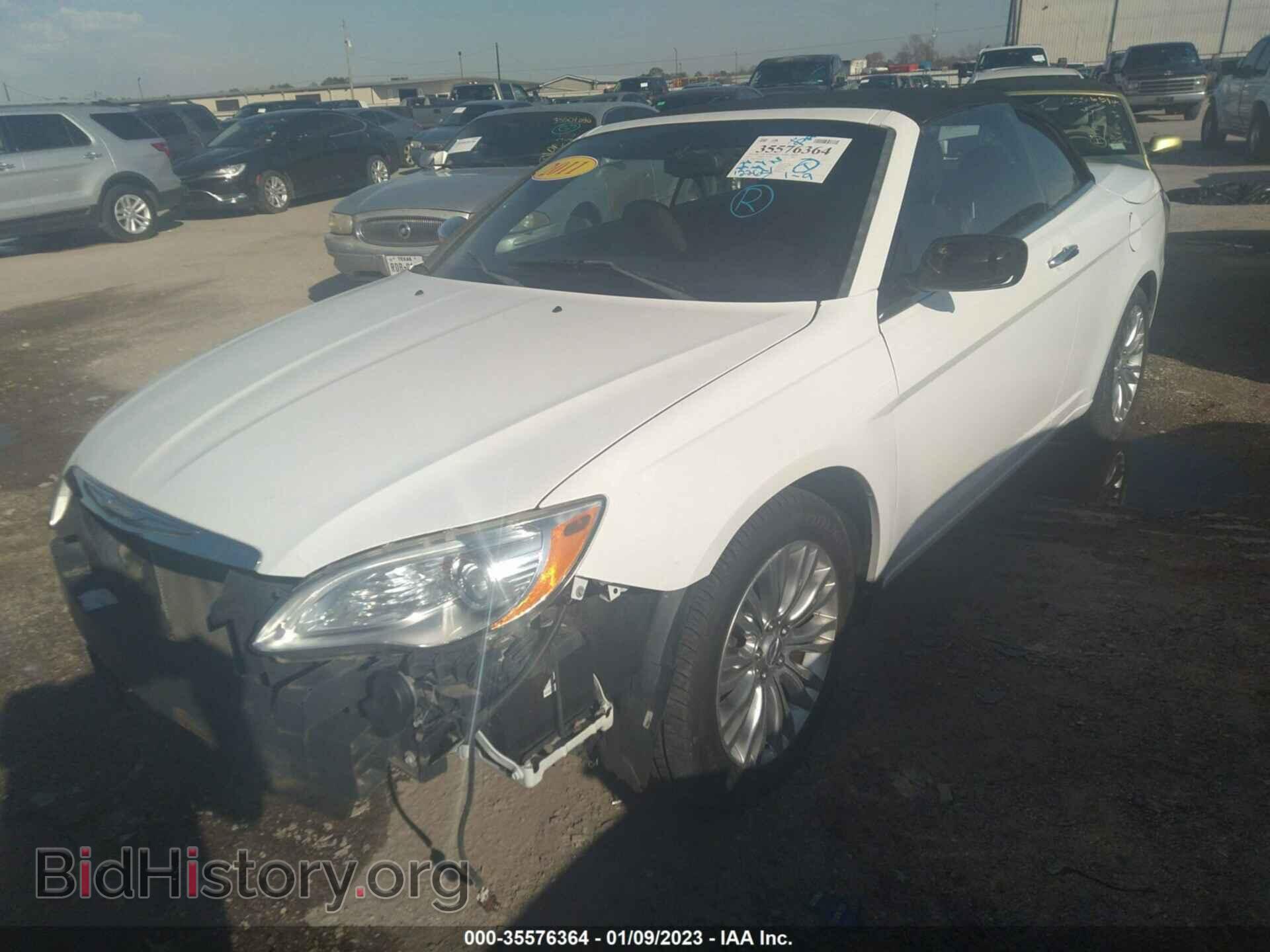 2011 CHRYSLER 200 - VIN: 1C3BC7EG8BN615145 - Фото 2