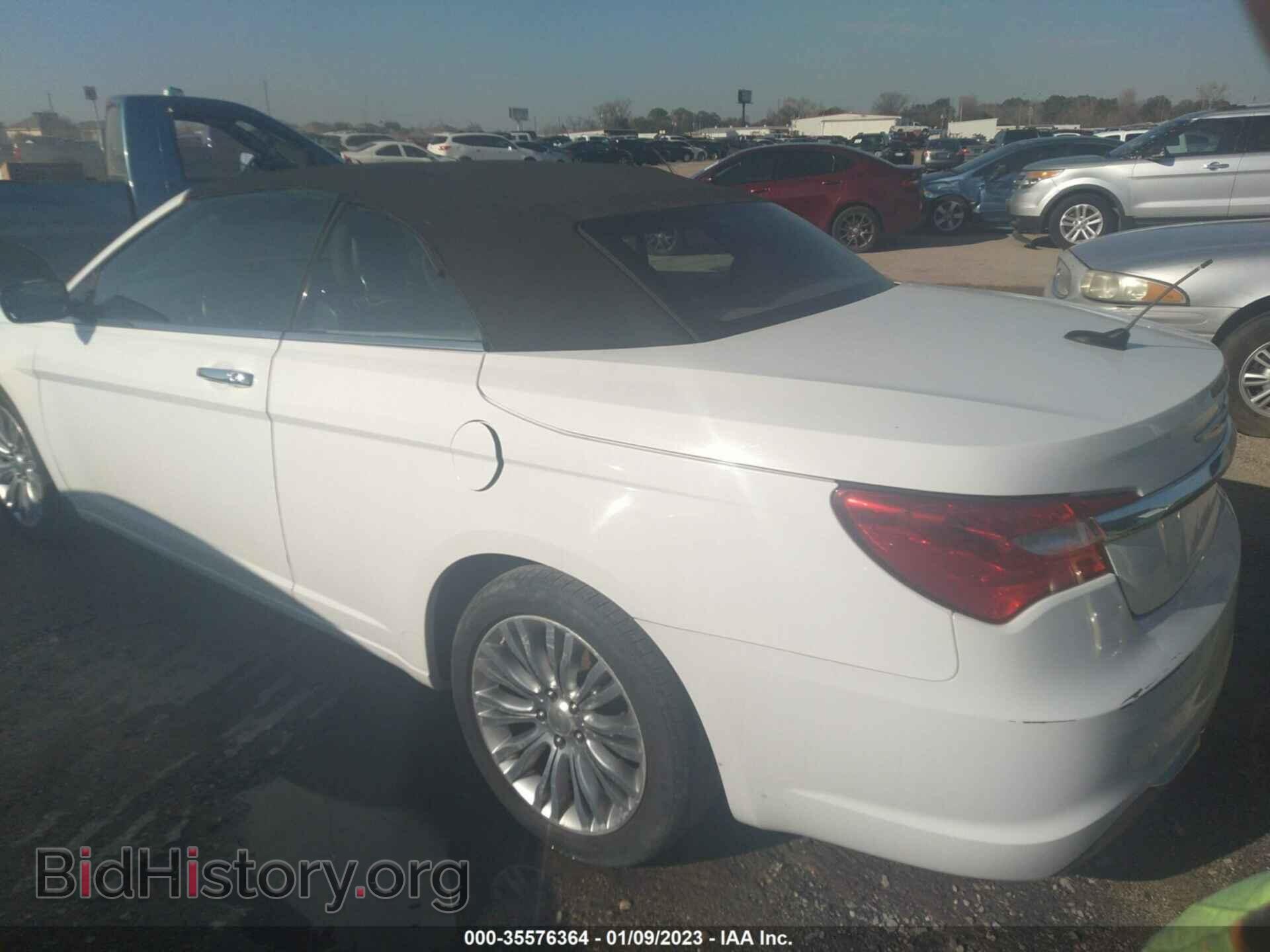 2011 CHRYSLER 200 - VIN: 1C3BC7EG8BN615145 - Фото 3
