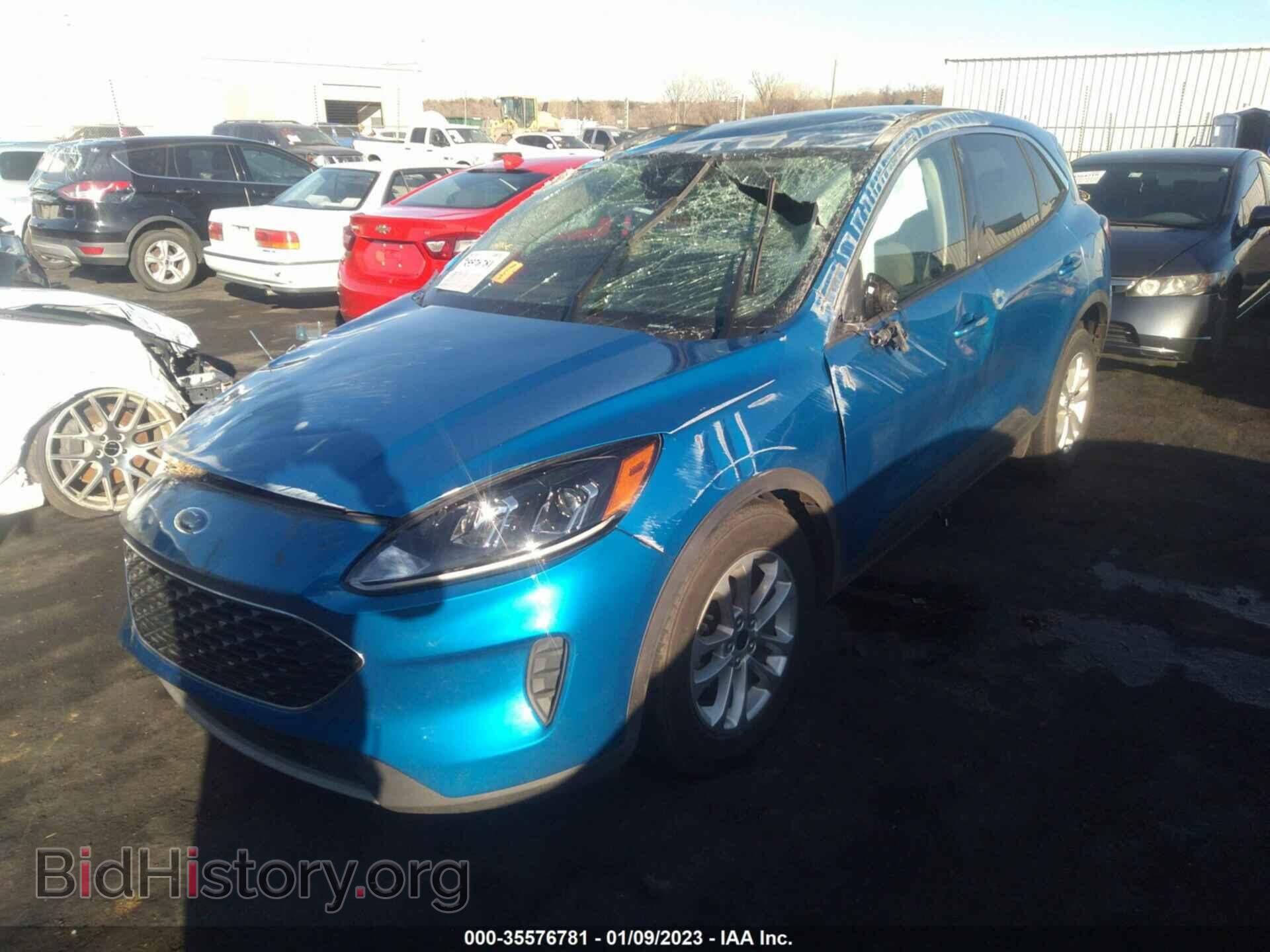 2020 FORD ESCAPE - VIN: 1FMCU0G63LUA10252 - Photo 2