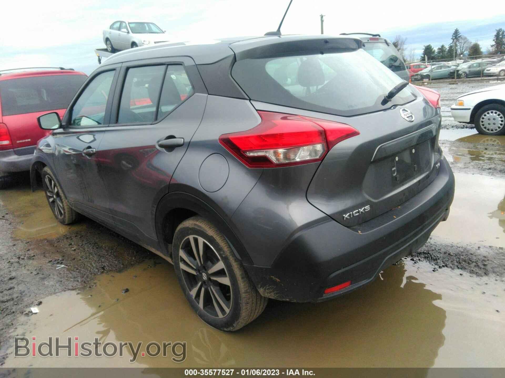 2019 NISSAN KICKS - VIN: 3N1CP5CU3KL541122 - Фото 3