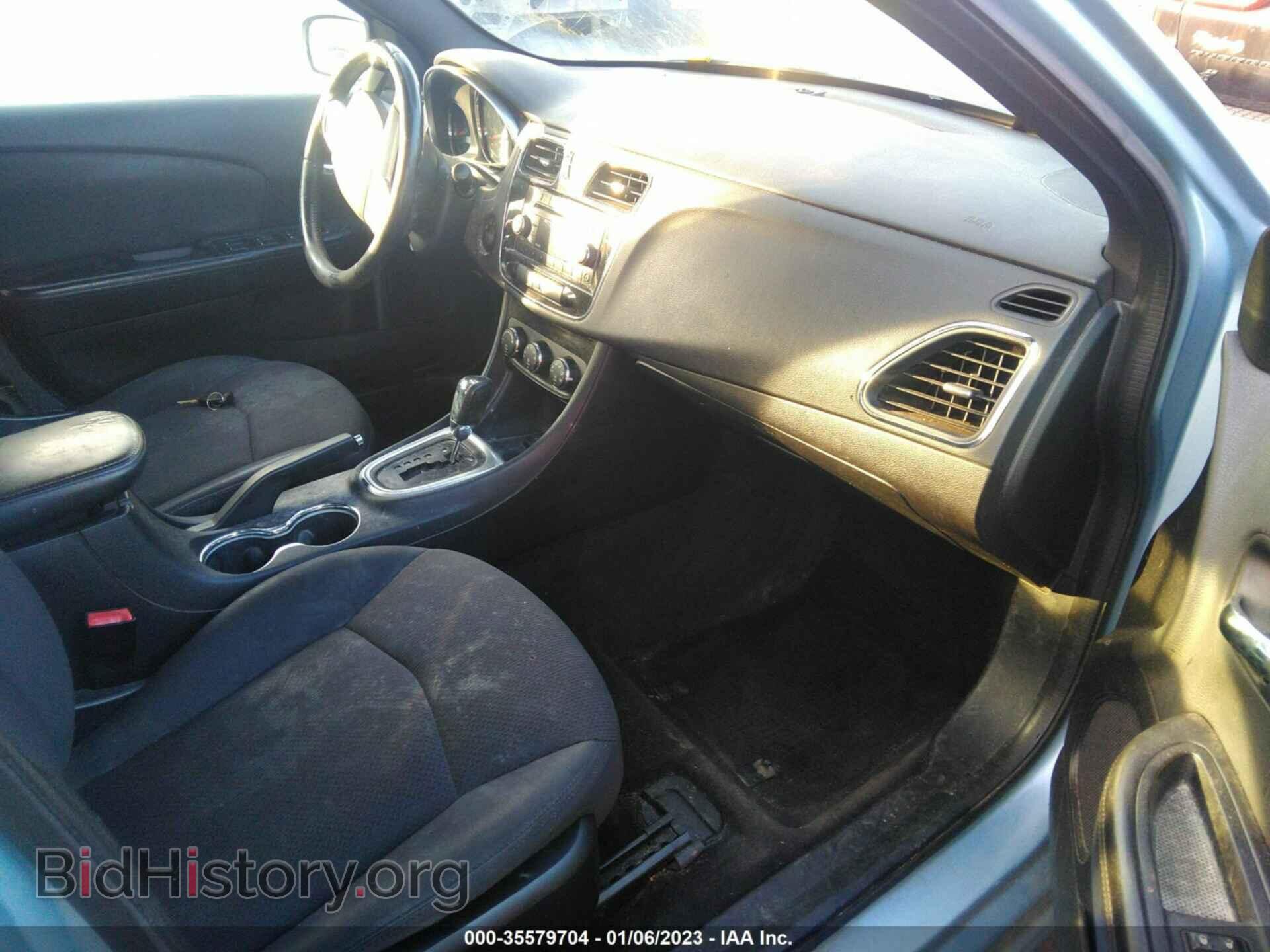 2012 CHRYSLER 200 - VIN: 1C3CCBBB3CN210487 - Фото 5
