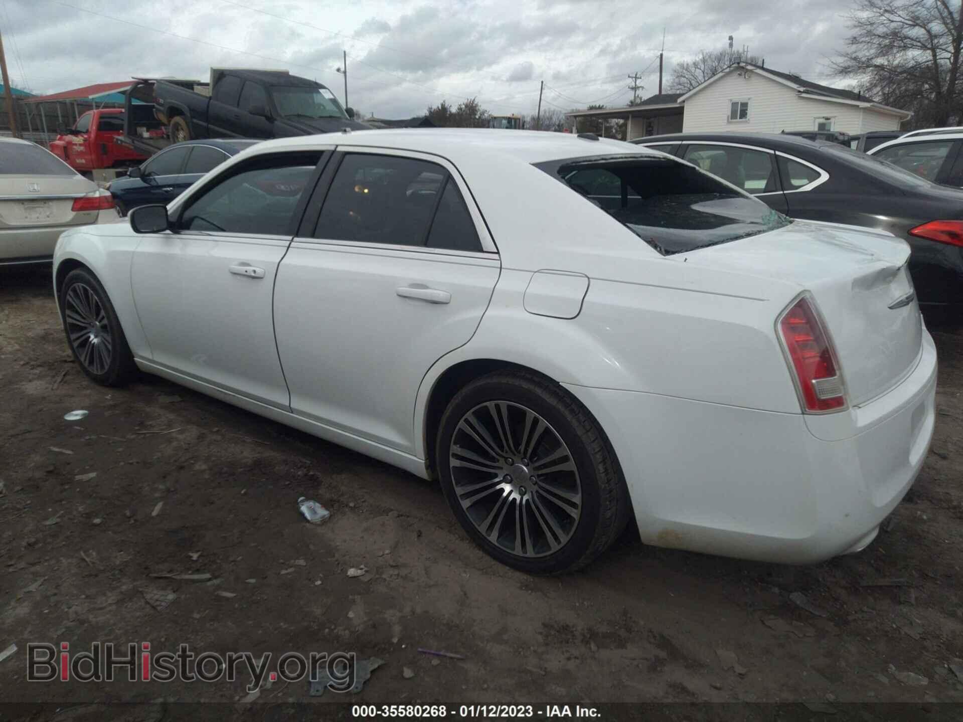 2013 CHRYSLER 300 - VIN: 2C3CCABG3DH527914 - Фото 3