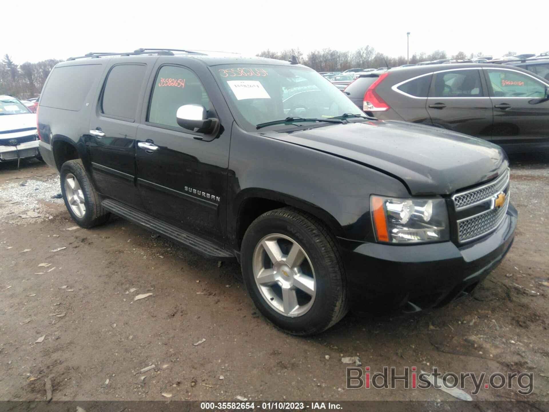 Photo 1GNSKJE72DR369028 - CHEVROLET SUBURBAN 2013