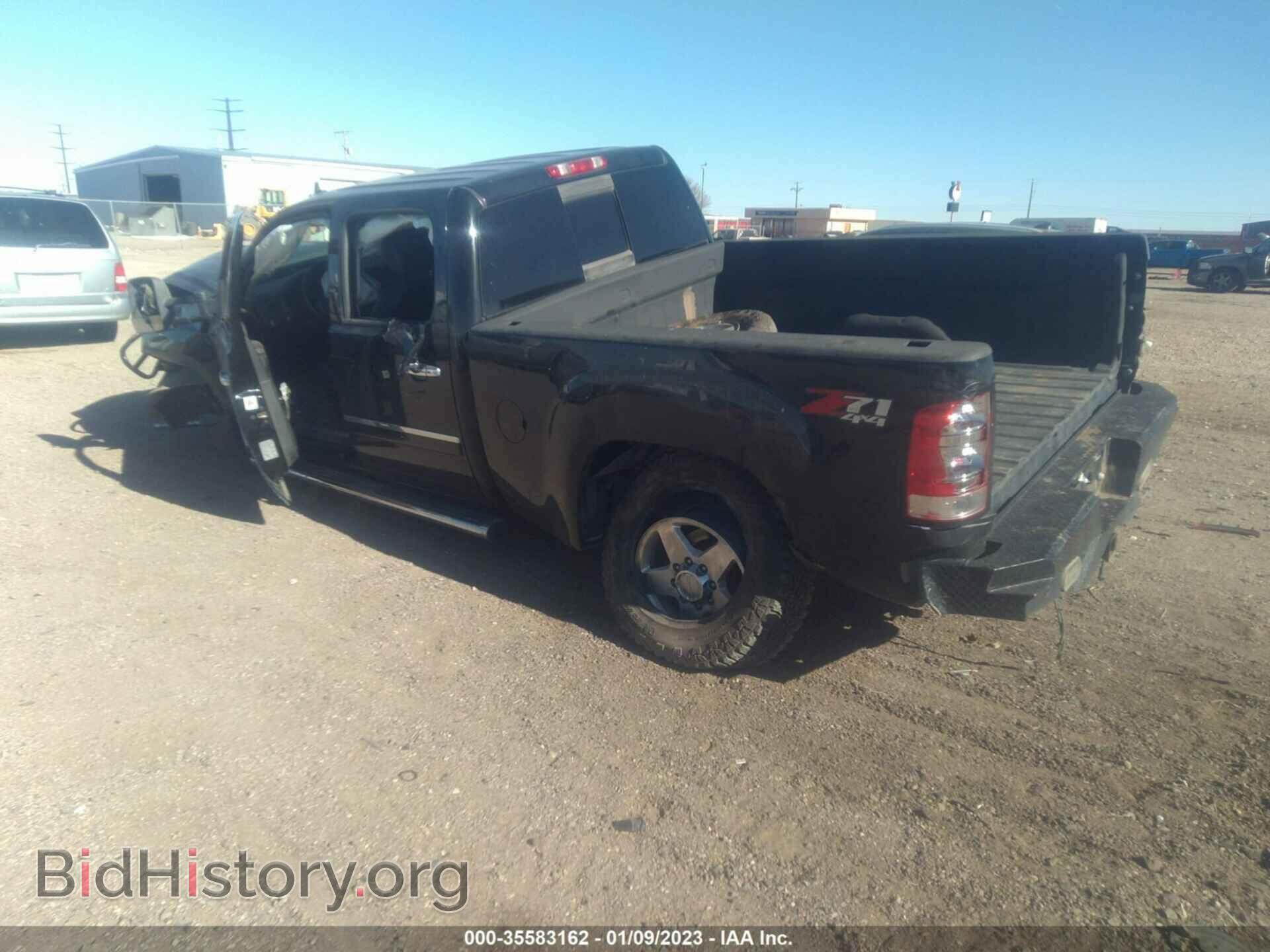 2014 GMC SIERRA 2500HD - VIN: 1GT125E83EF125511 - Фото 3