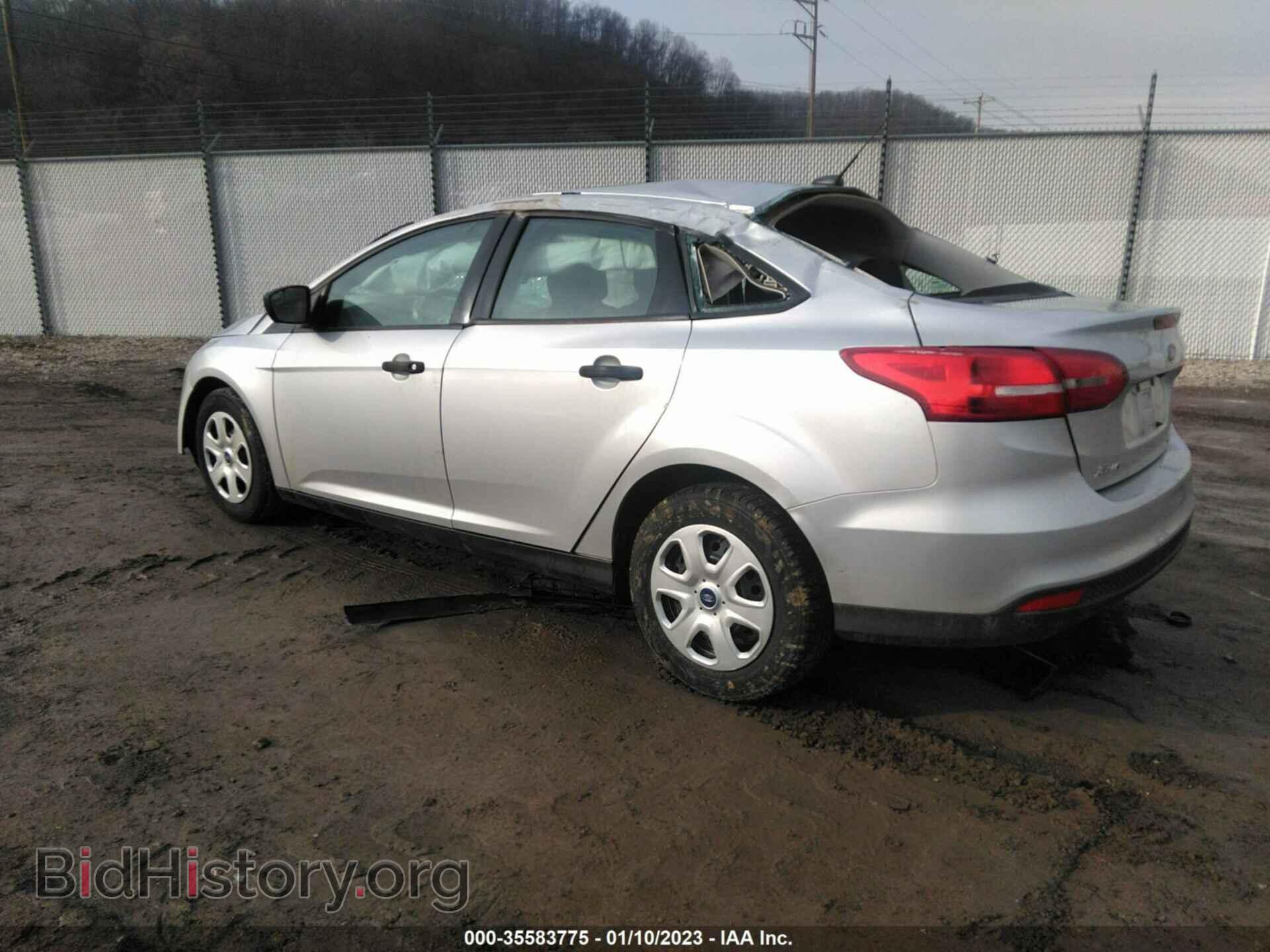 2016 FORD FOCUS - VIN: 1FADP3E24GL251594 - Фото 3