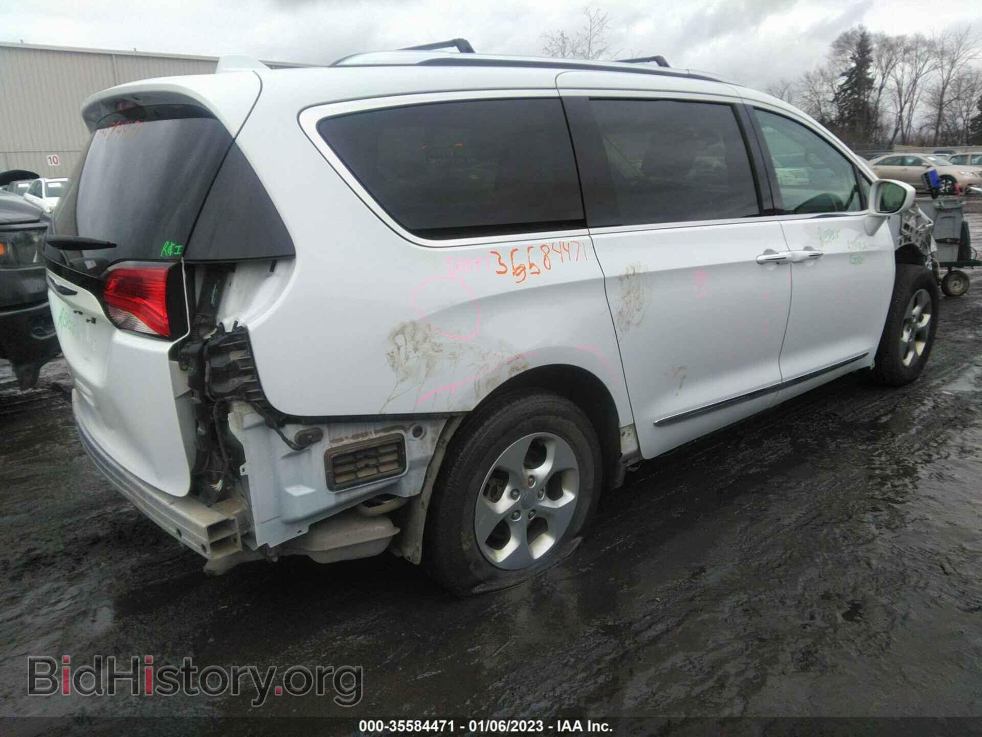 2017 CHRYSLER PACIFICA - VIN: 2C4RC1EG7HR721069 - Фото 4