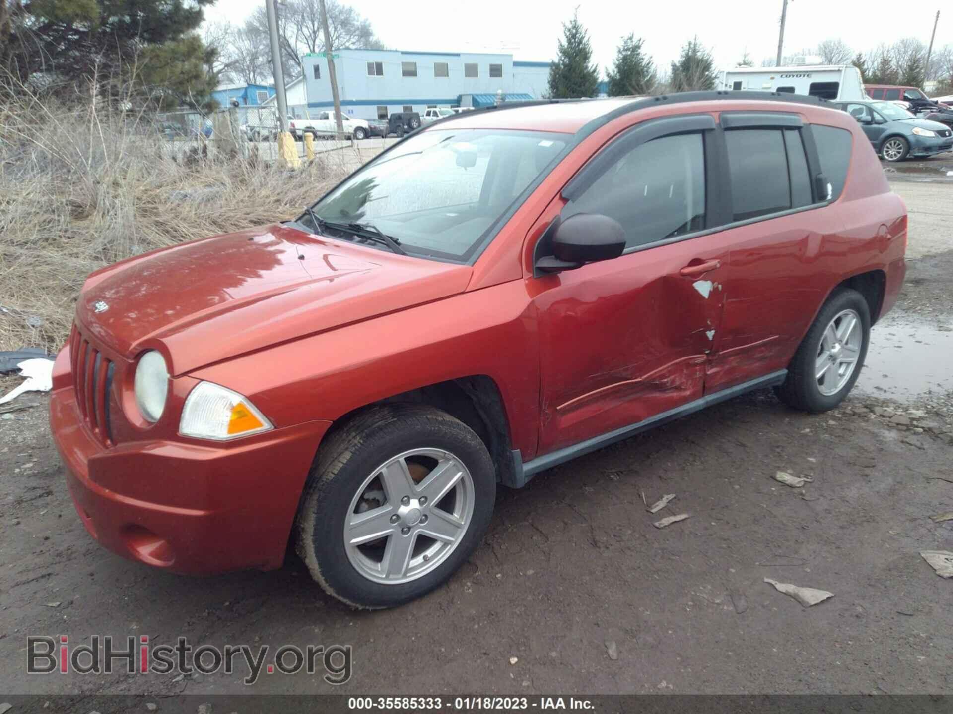 2010 JEEP COMPASS - VIN: 1J4NT4FB0AD617626 - Фото 2