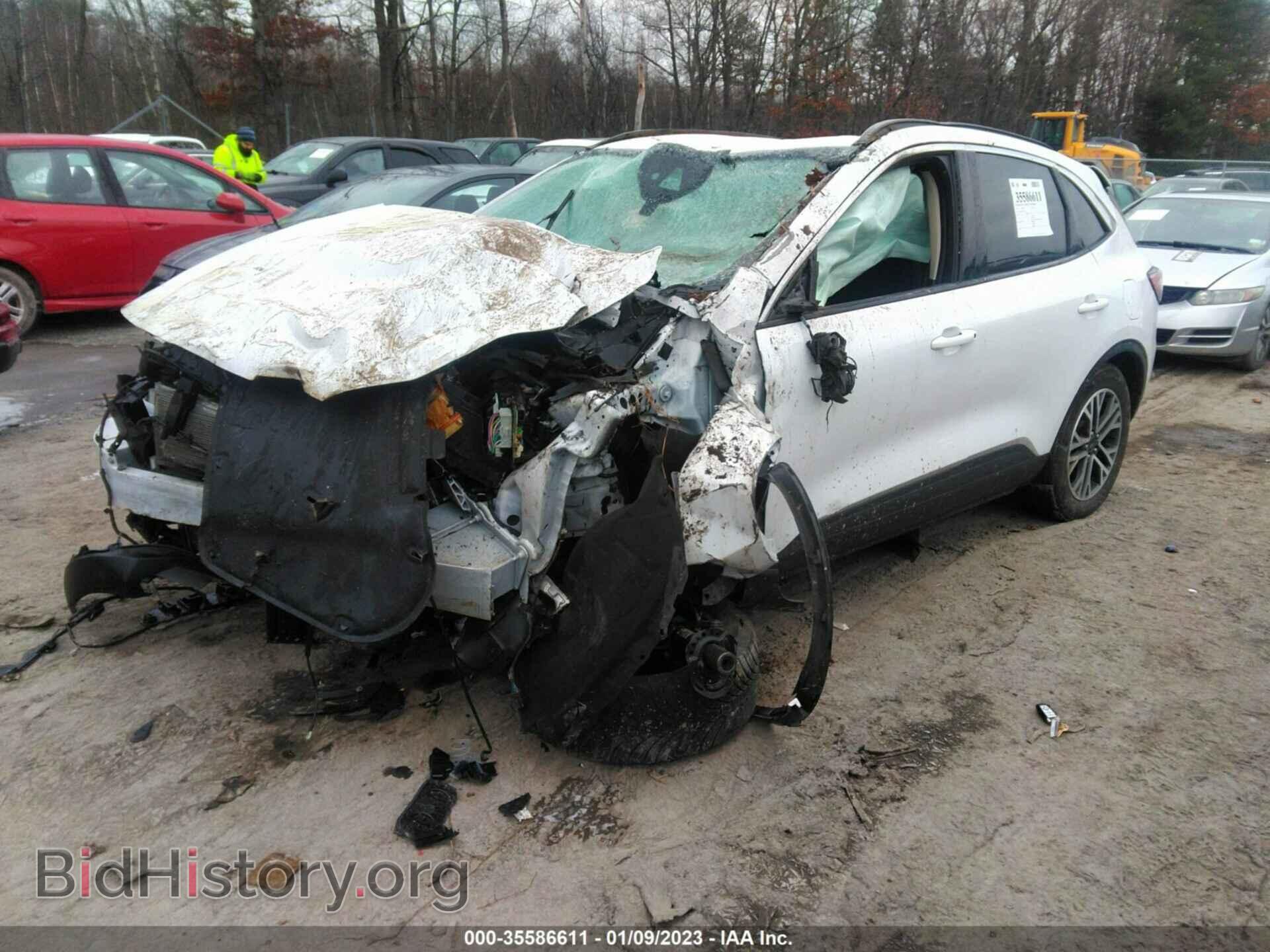 2020 FORD ESCAPE - VIN: 1FMCU0H66LUA85316 - Photo 2