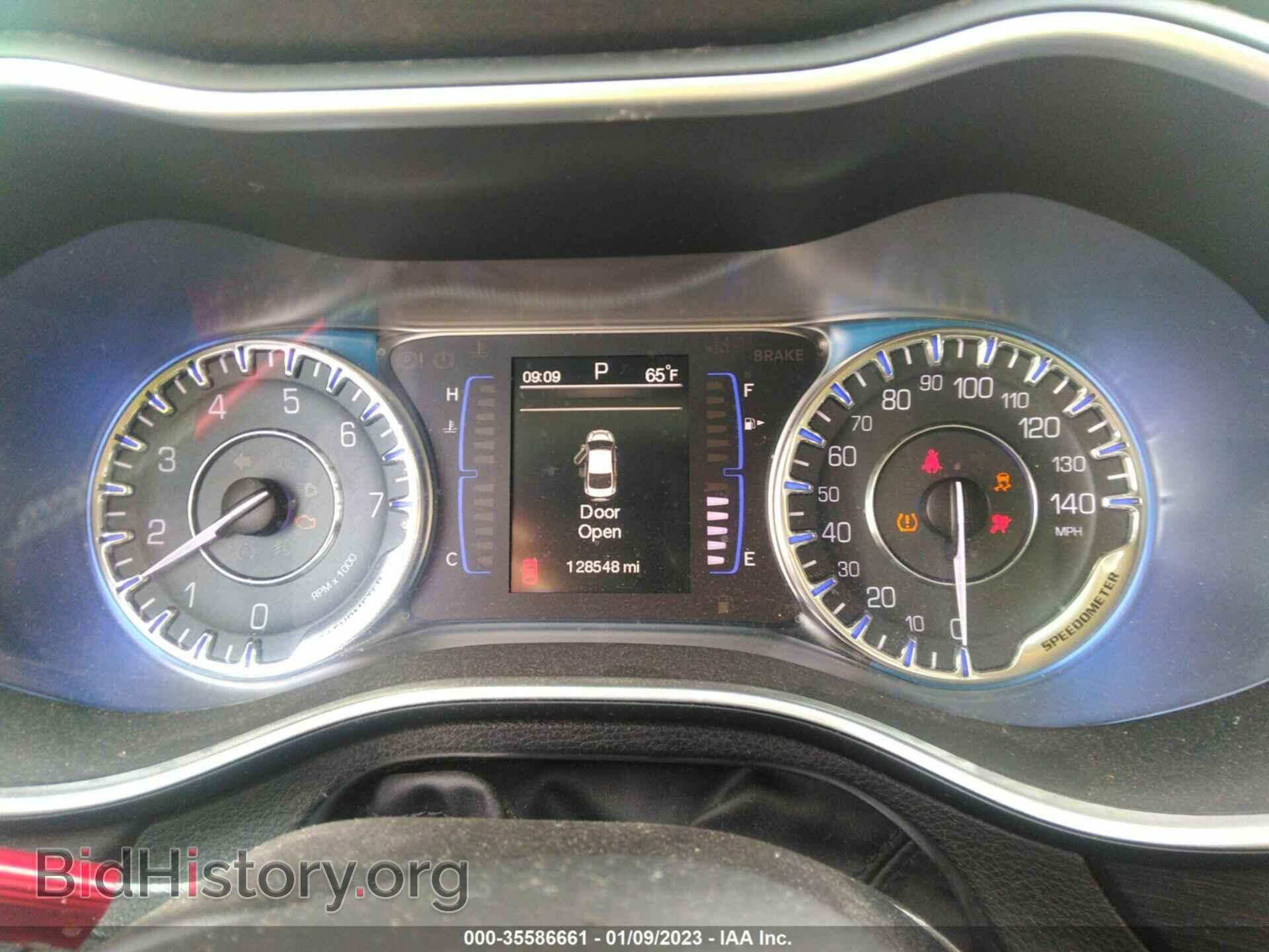 2015 CHRYSLER 200 - VIN: 1C3CCCAB3FN641634 - Фото 7