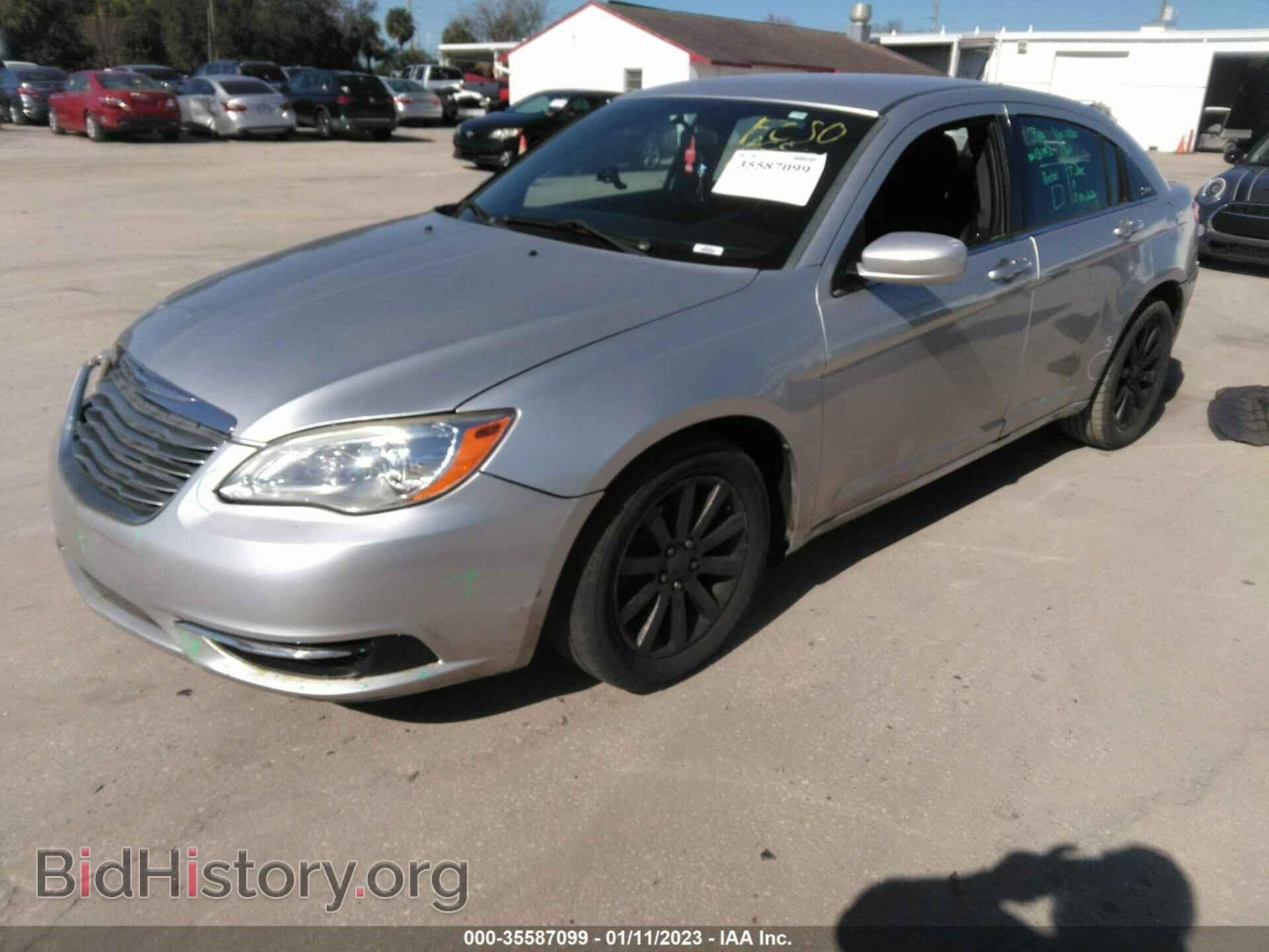 2012 CHRYSLER 200 - VIN: 1C3CCBBB4CN138425 - Фото 2