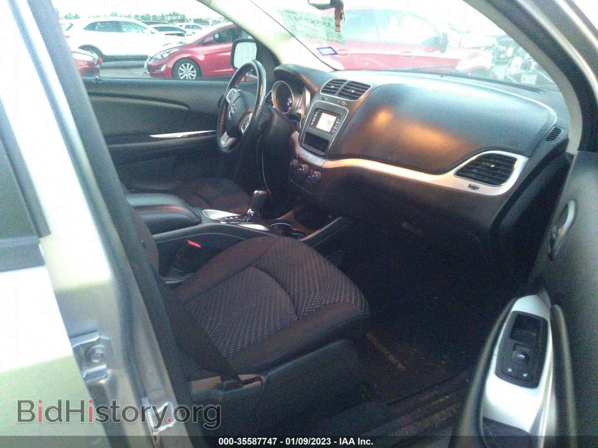 2017 DODGE JOURNEY - VIN: 3C4PDCAB3HT562462 - Фото 5