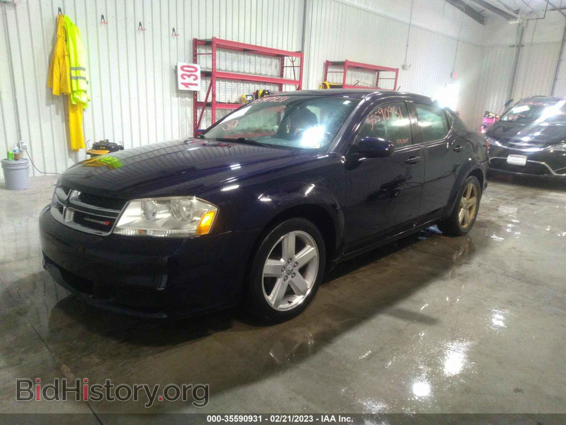 2011 DODGE AVENGER - VIN: 1B3BD1FB3BN574272 - Фото 2