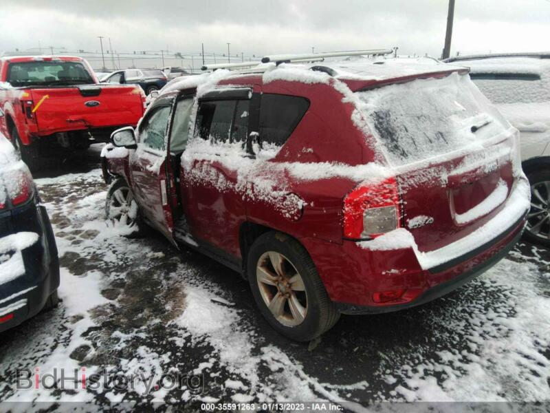 2012 Jeep COMPASS (VIN 1C4NJDEB8CD588893) — photo 3 of 11