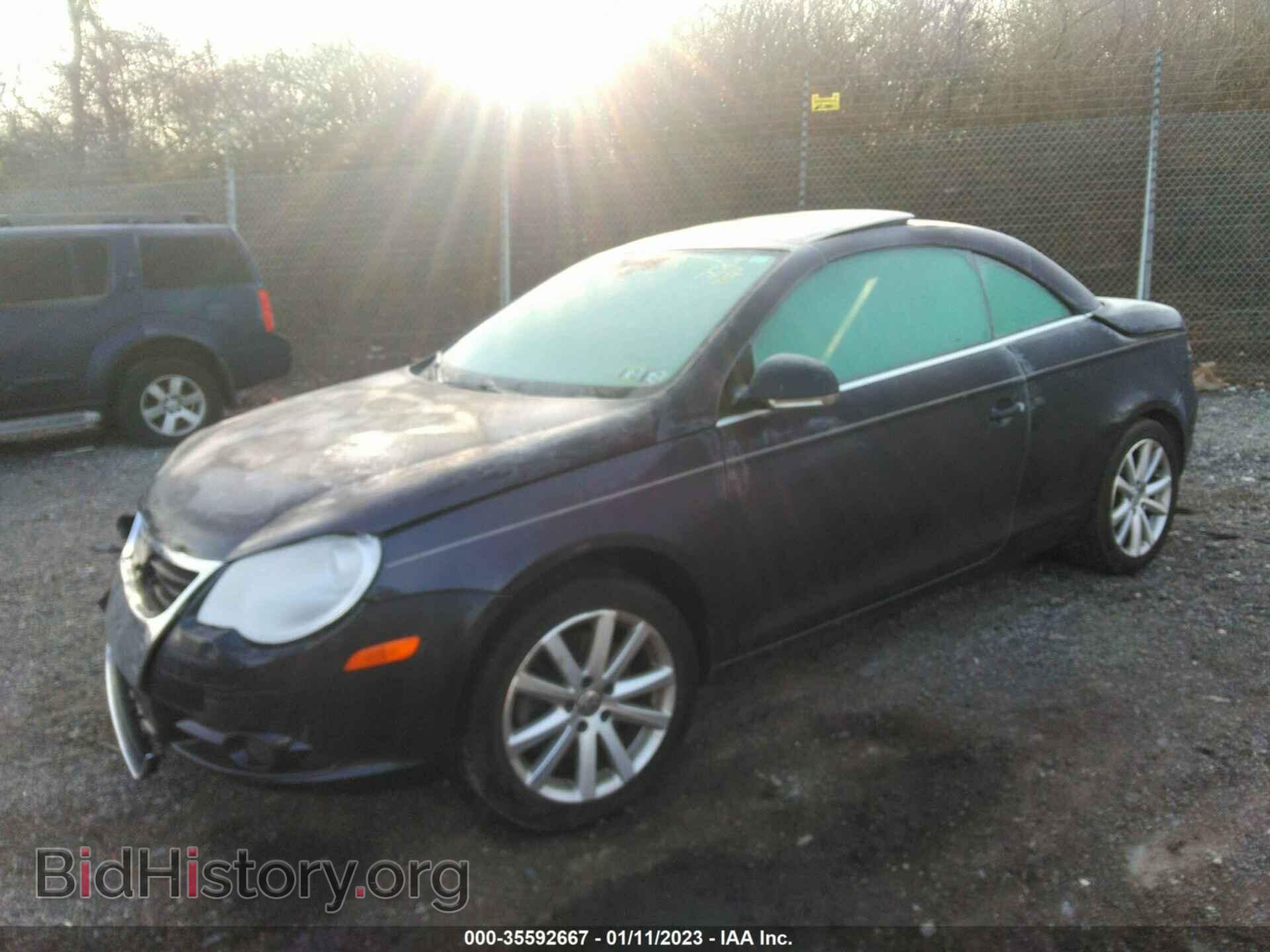 2007 VOLKSWAGEN EOS - VIN: WVWFA71F87V003289 - Фото 2