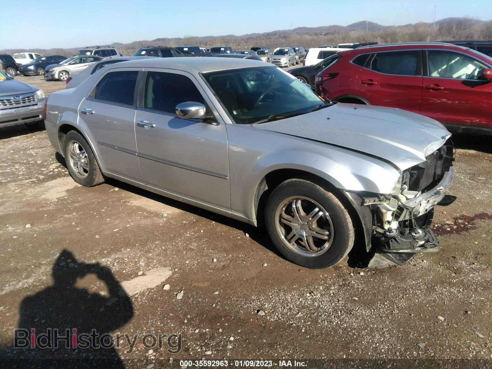 Photo 2C3CA5CV6AH327728 - CHRYSLER 300 2010
