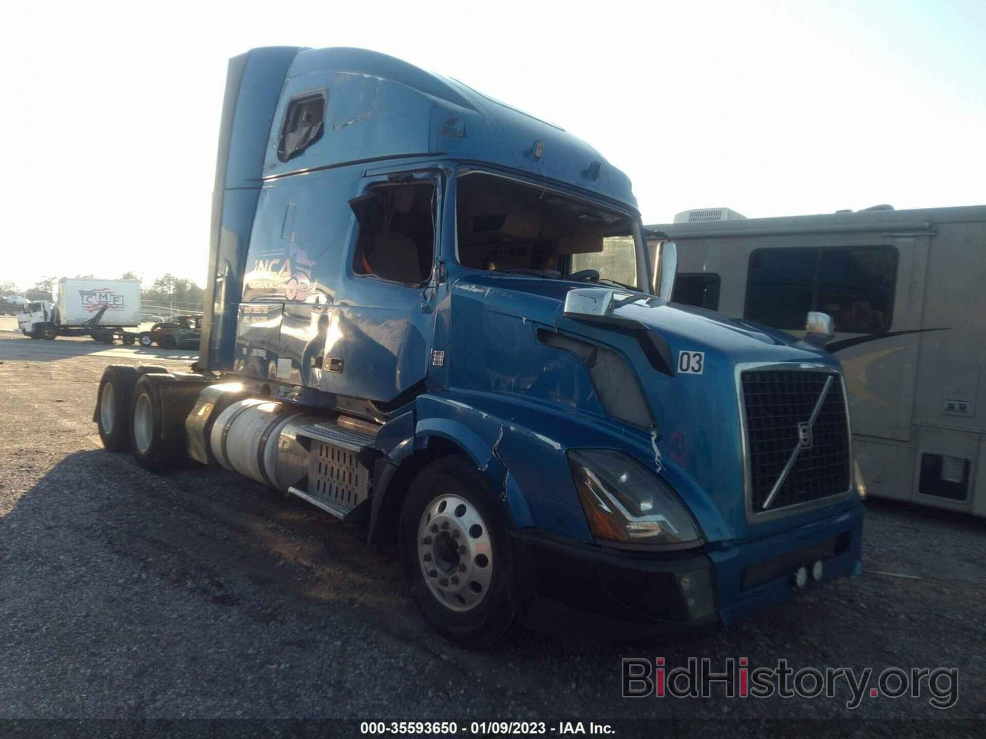 Photo 4V4NC9EH8EN173554 - VOLVO VN 2014