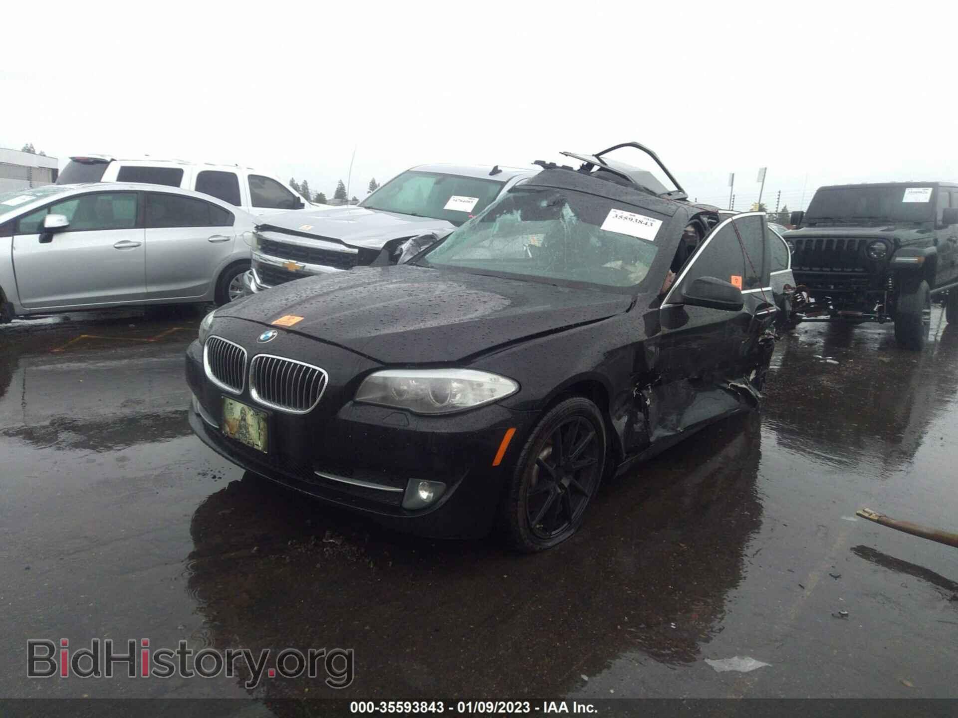 2011 BMW 5 SERIES - VIN: WBAFR7C52BC802435 - Фото 2