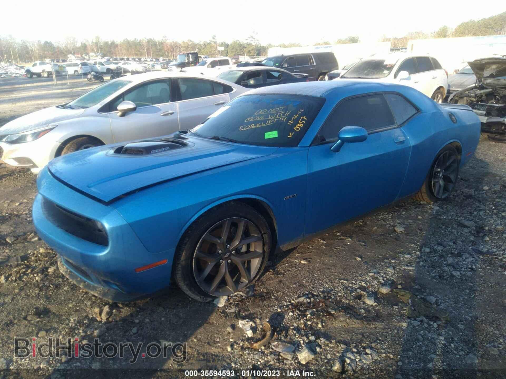 2015 DODGE CHALLENGER - VIN: 2C3CDZAT8FH910857 - Photo 2