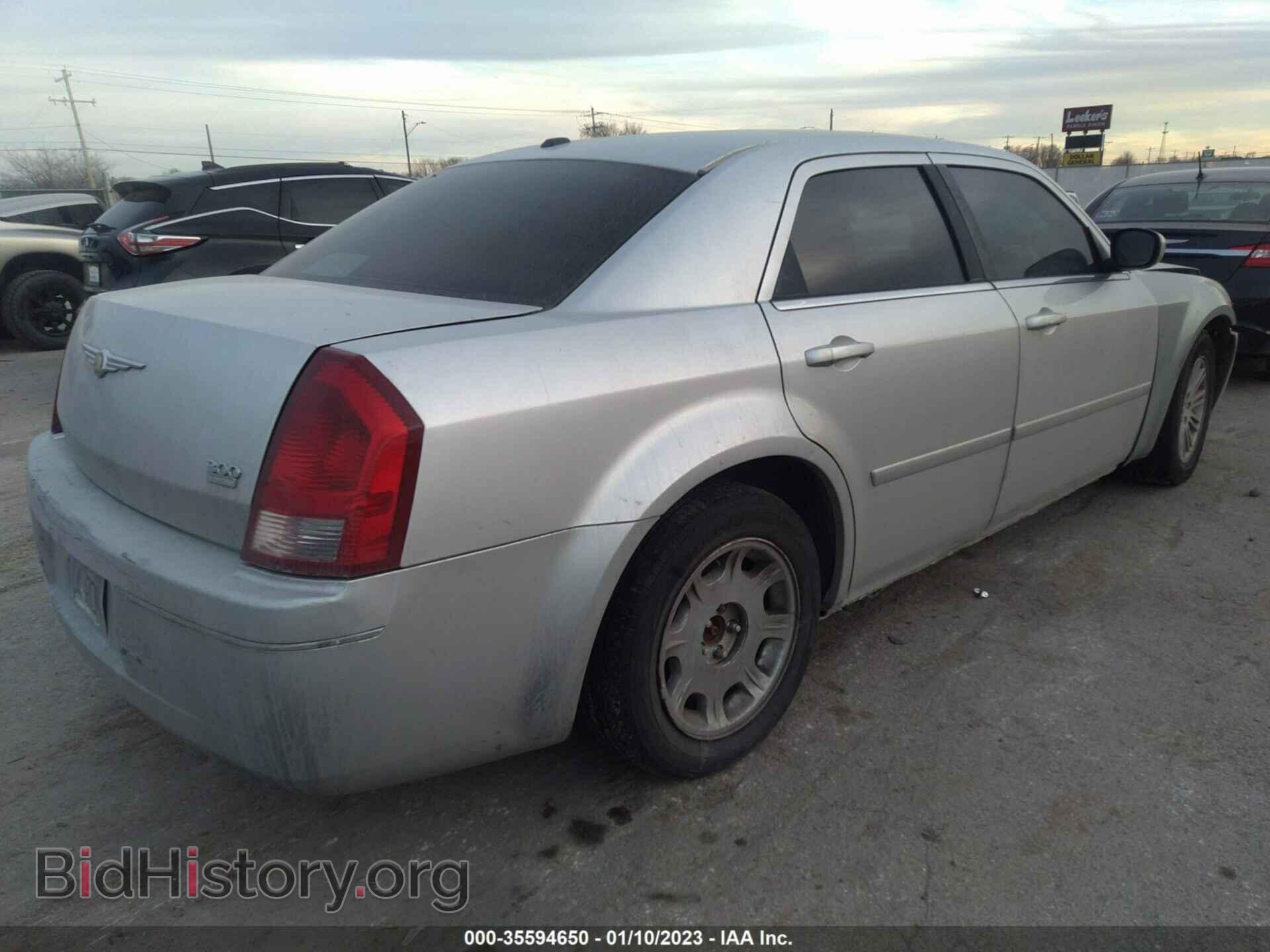 2006 CHRYSLER 300 - VIN: 2C3KA53G06H143227 - Фото 4