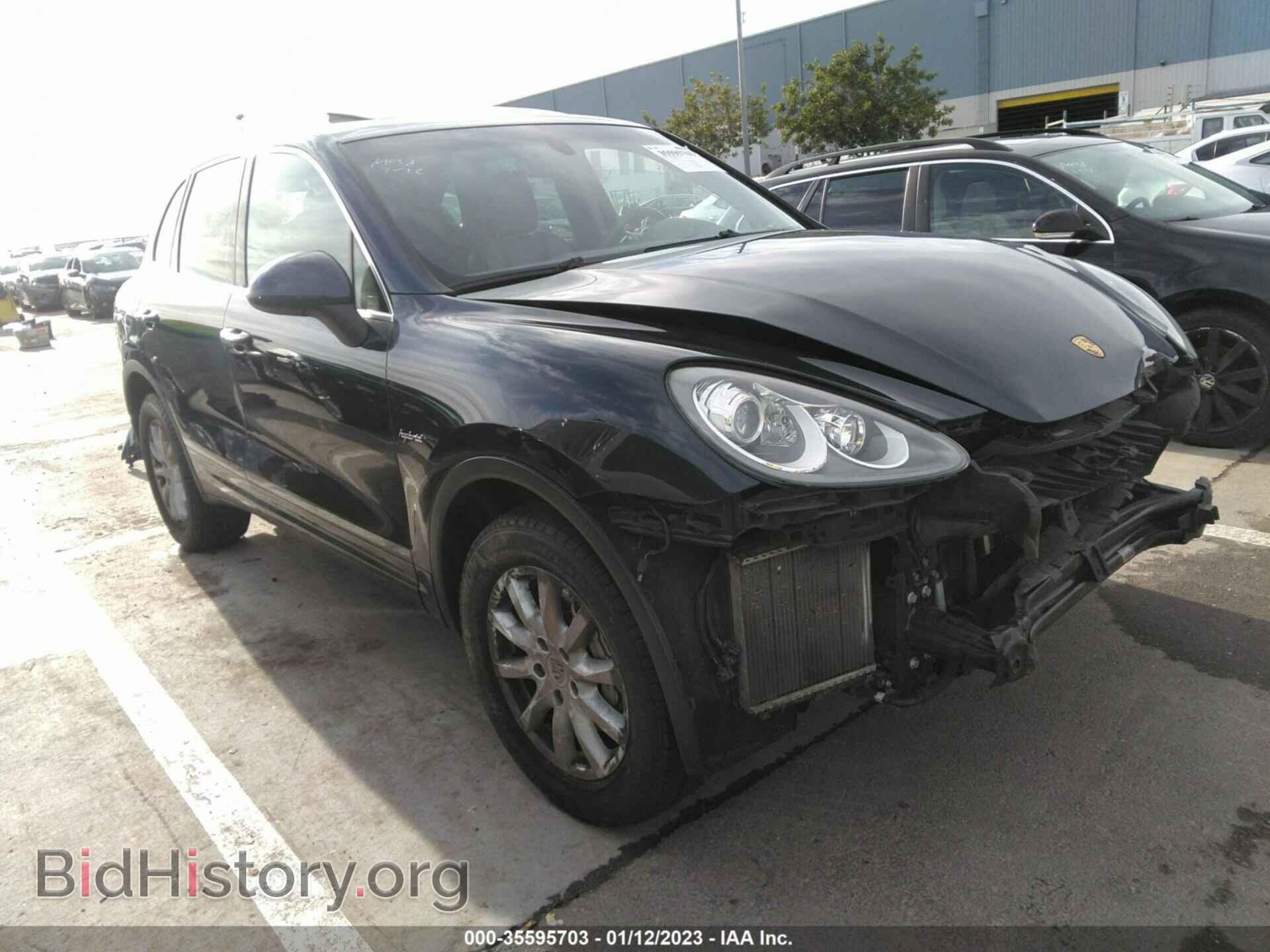 Photo WP1AE2A25BLA93552 - PORSCHE CAYENNE 2011