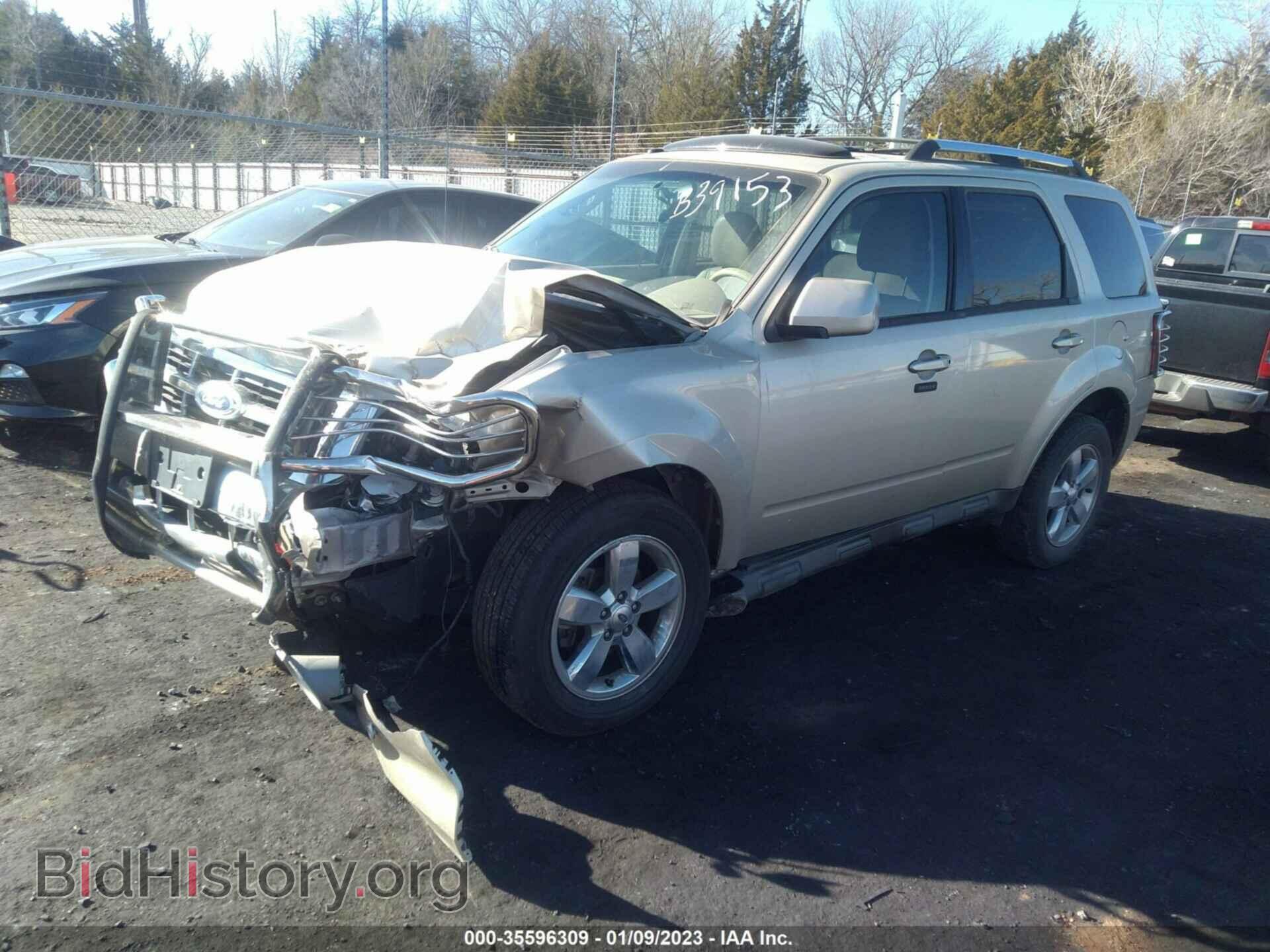 2011 FORD ESCAPE - VIN: 1FMCU0EG2BKB39153 - Фото 2