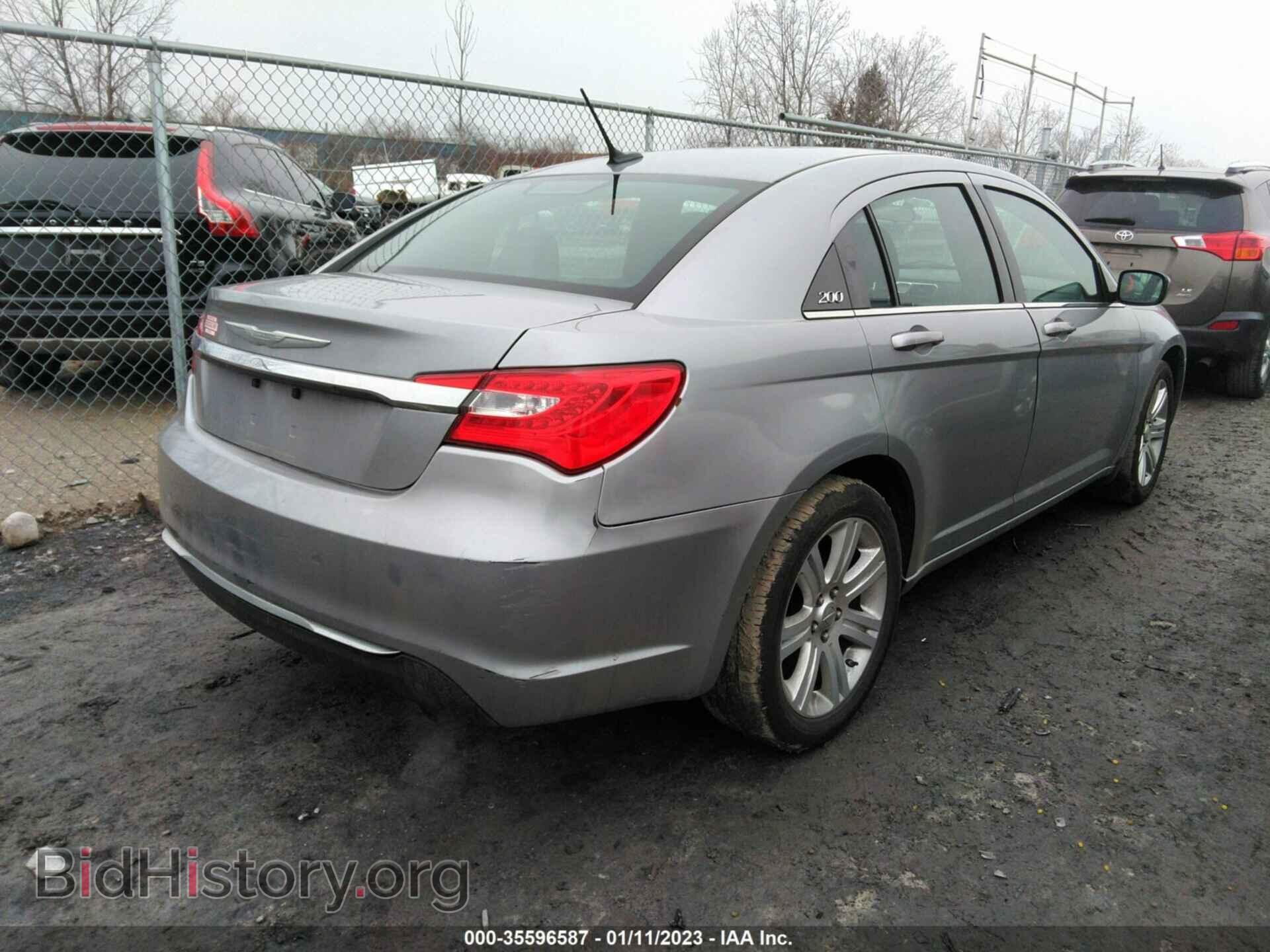 2013 CHRYSLER 200 - VIN: 1C3CCBAB4DN660247 - Photo 4