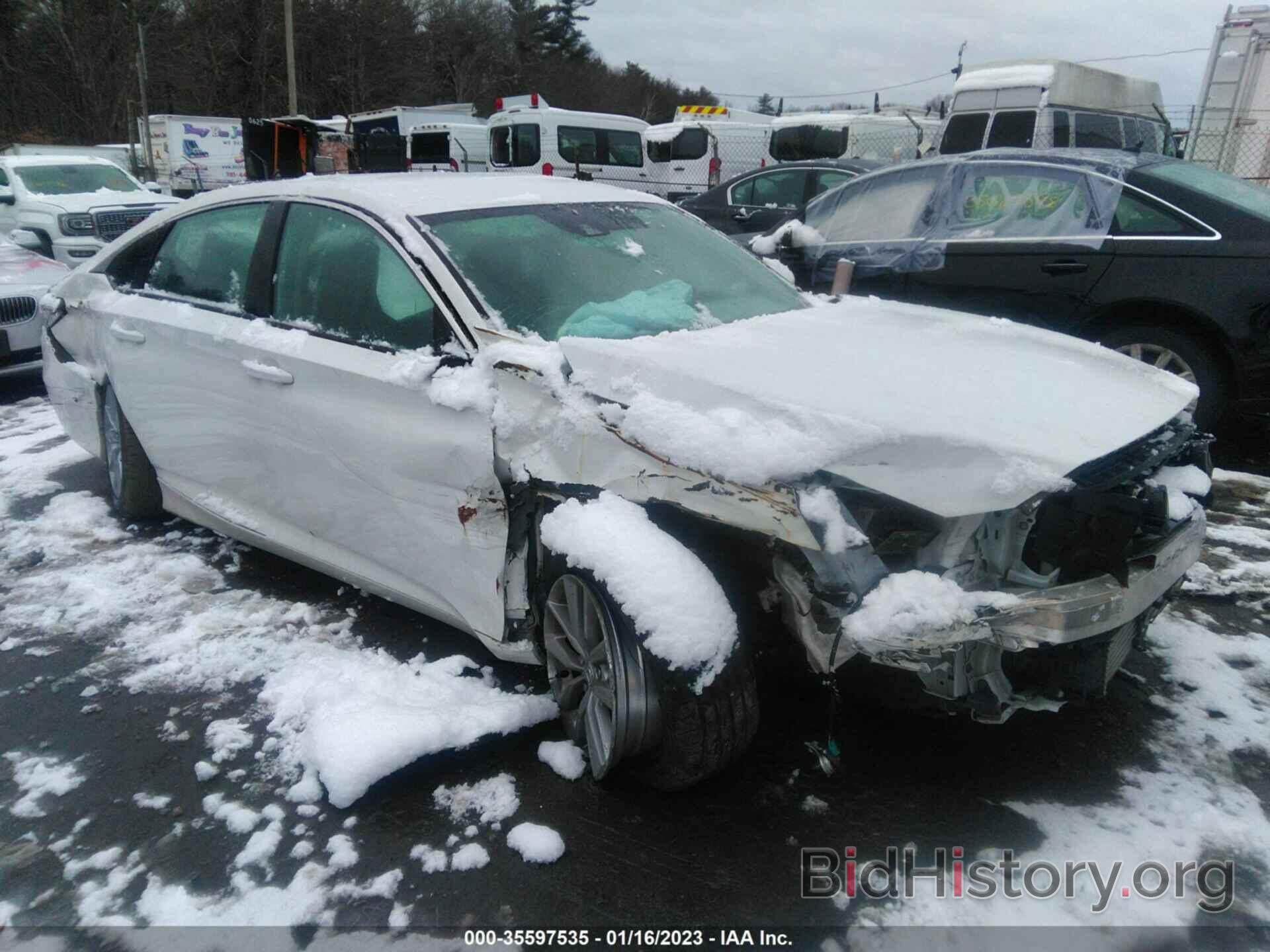 Photo 1HGCV1F15MA051127 - HONDA ACCORD SEDAN 2021