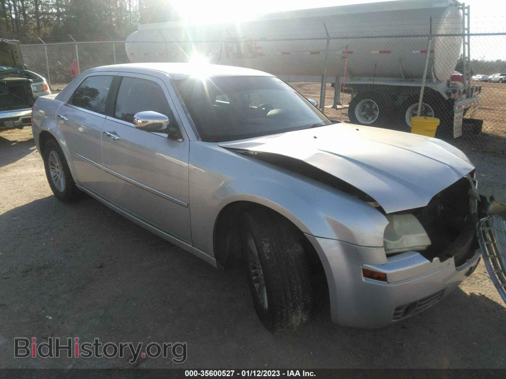 Фотография 2C3CA5CV9AH180269 - CHRYSLER 300 2010