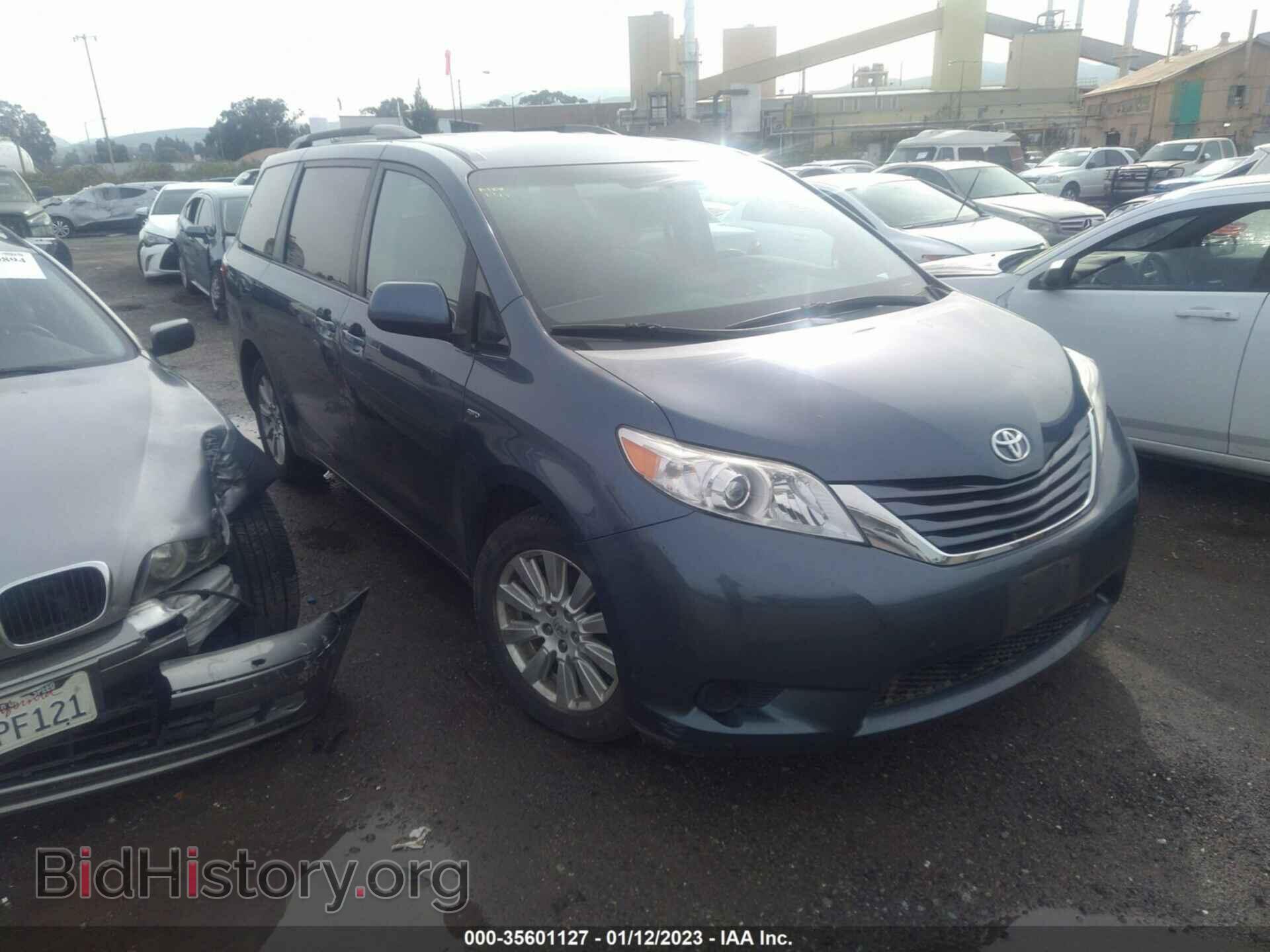 Фотография 5TDJZ3DC9HS153162 - TOYOTA SIENNA 2017