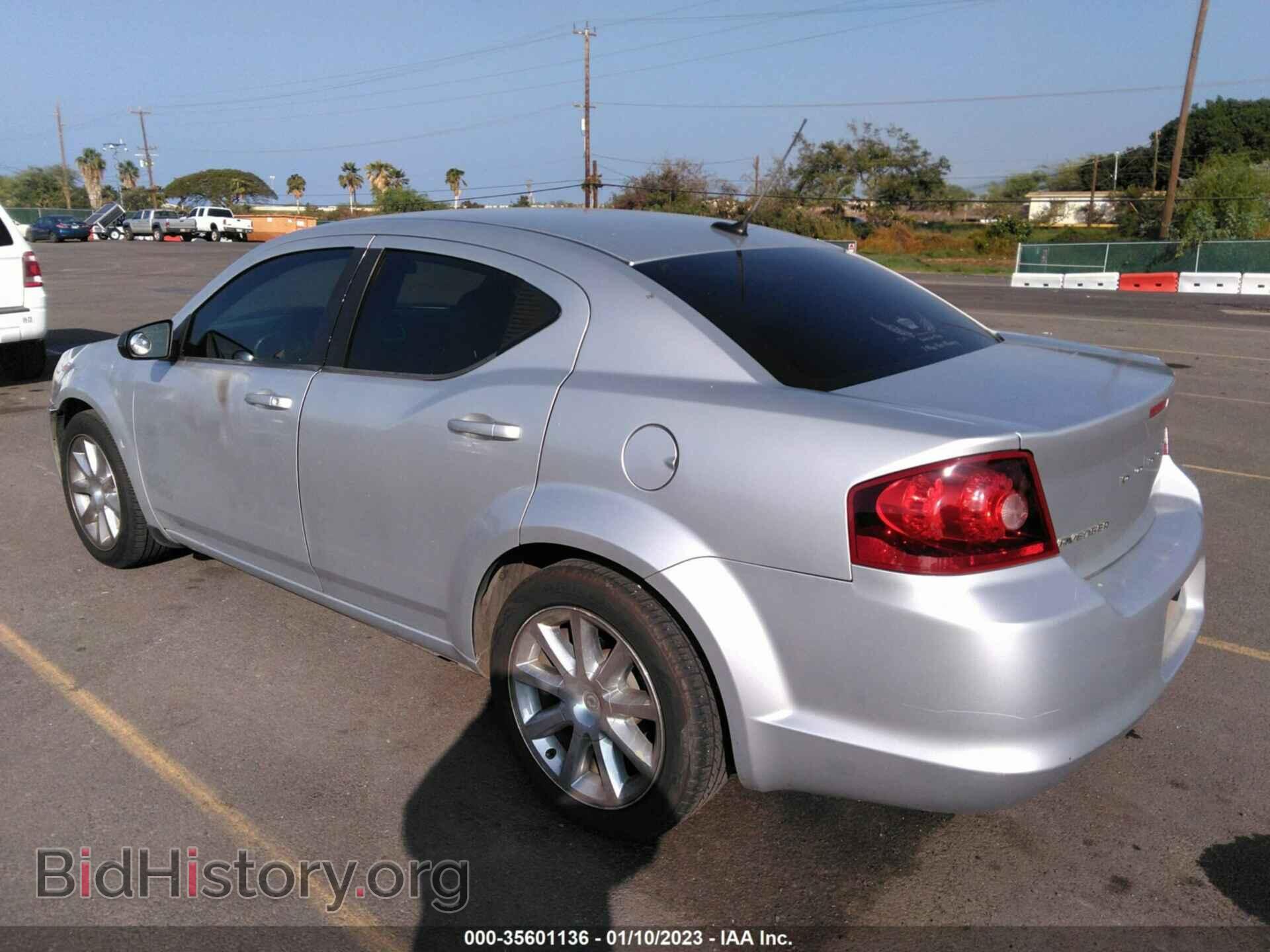 2011 DODGE AVENGER - VIN: 1B3BD4FB8BN502372 - Фото 3