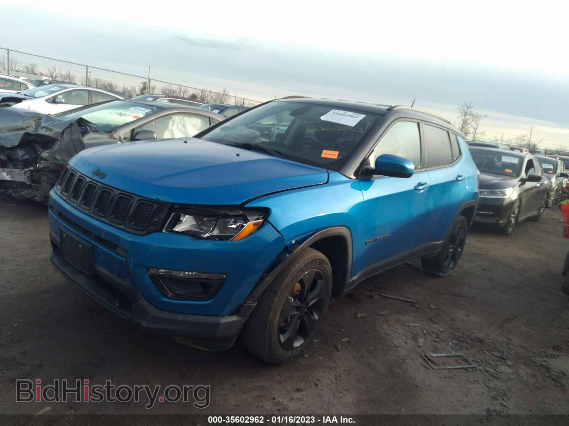 2018 JEEP COMPASS - VIN: 3C4NJDBB3JT453977 - Photo 2