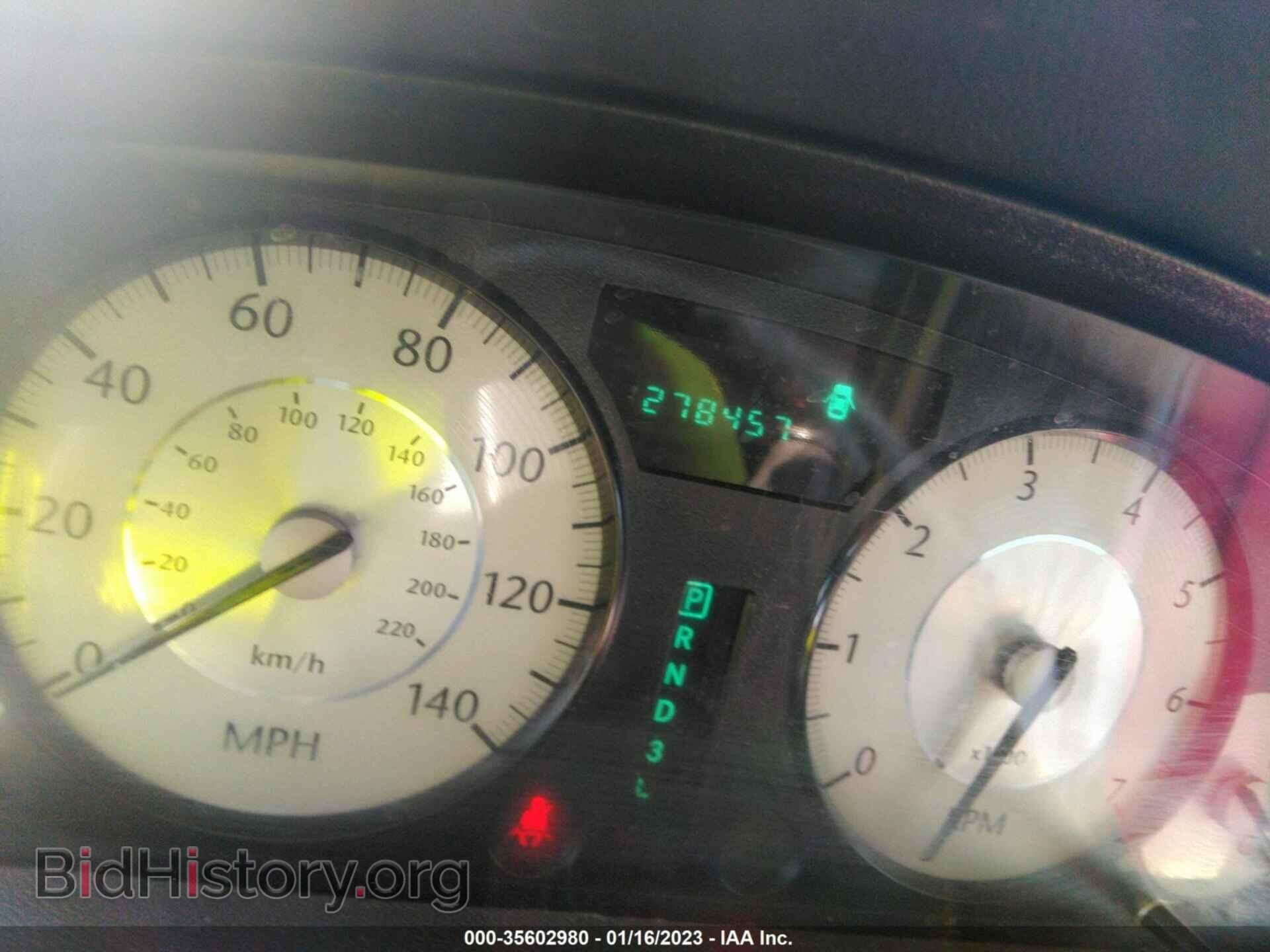 2010 CHRYSLER 300 - VIN: 2C3CA5CV0AH166955 - Фото 7